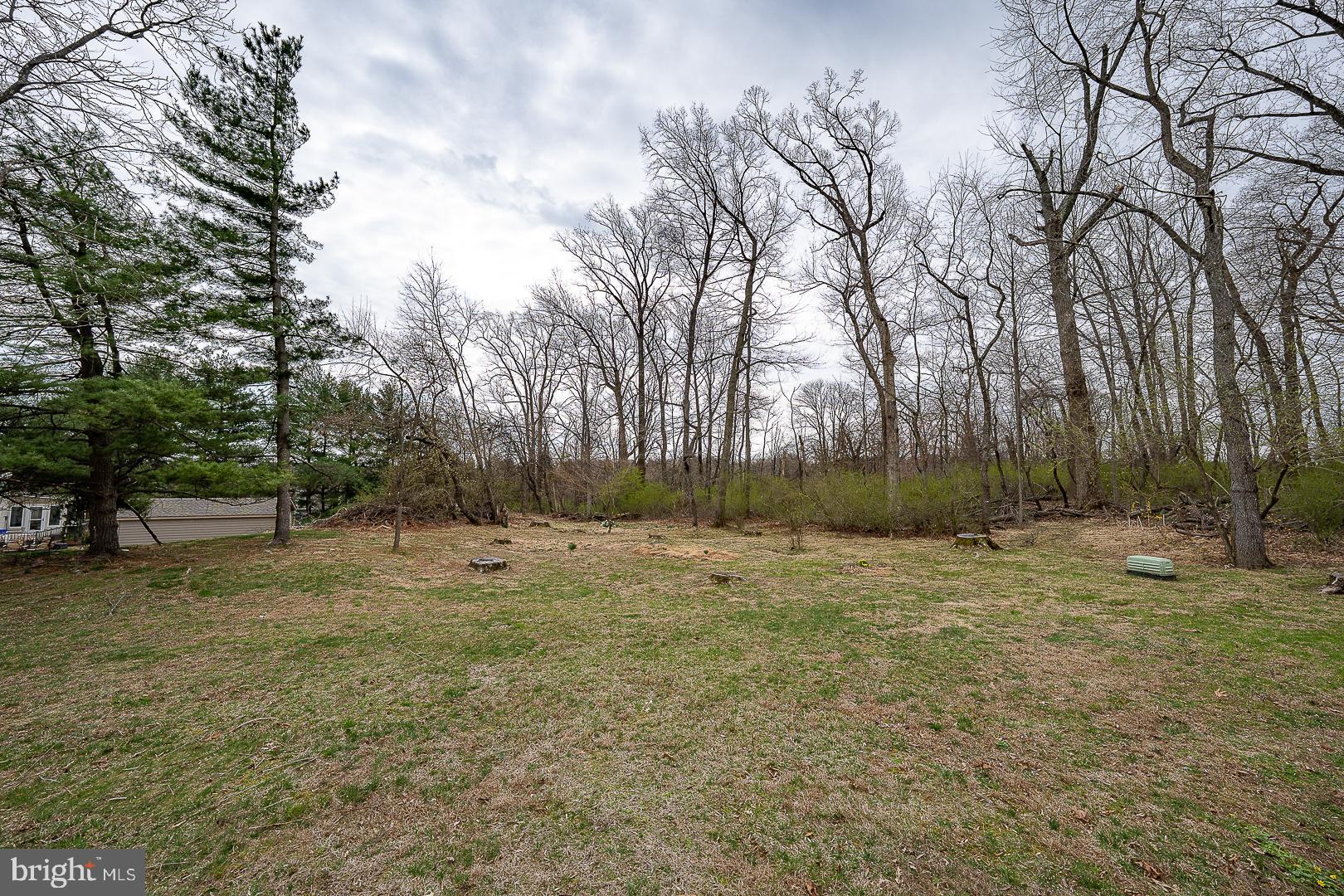 BALLINAHINCH - Residential