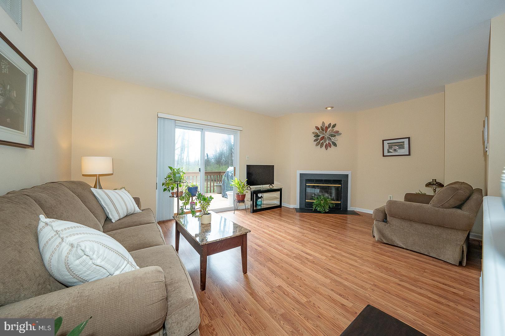 BALLINAHINCH - Residential