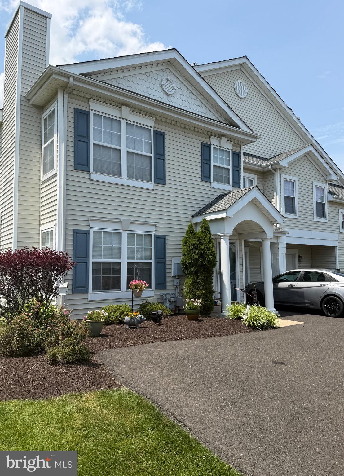 101 WILLOWOAK COURT