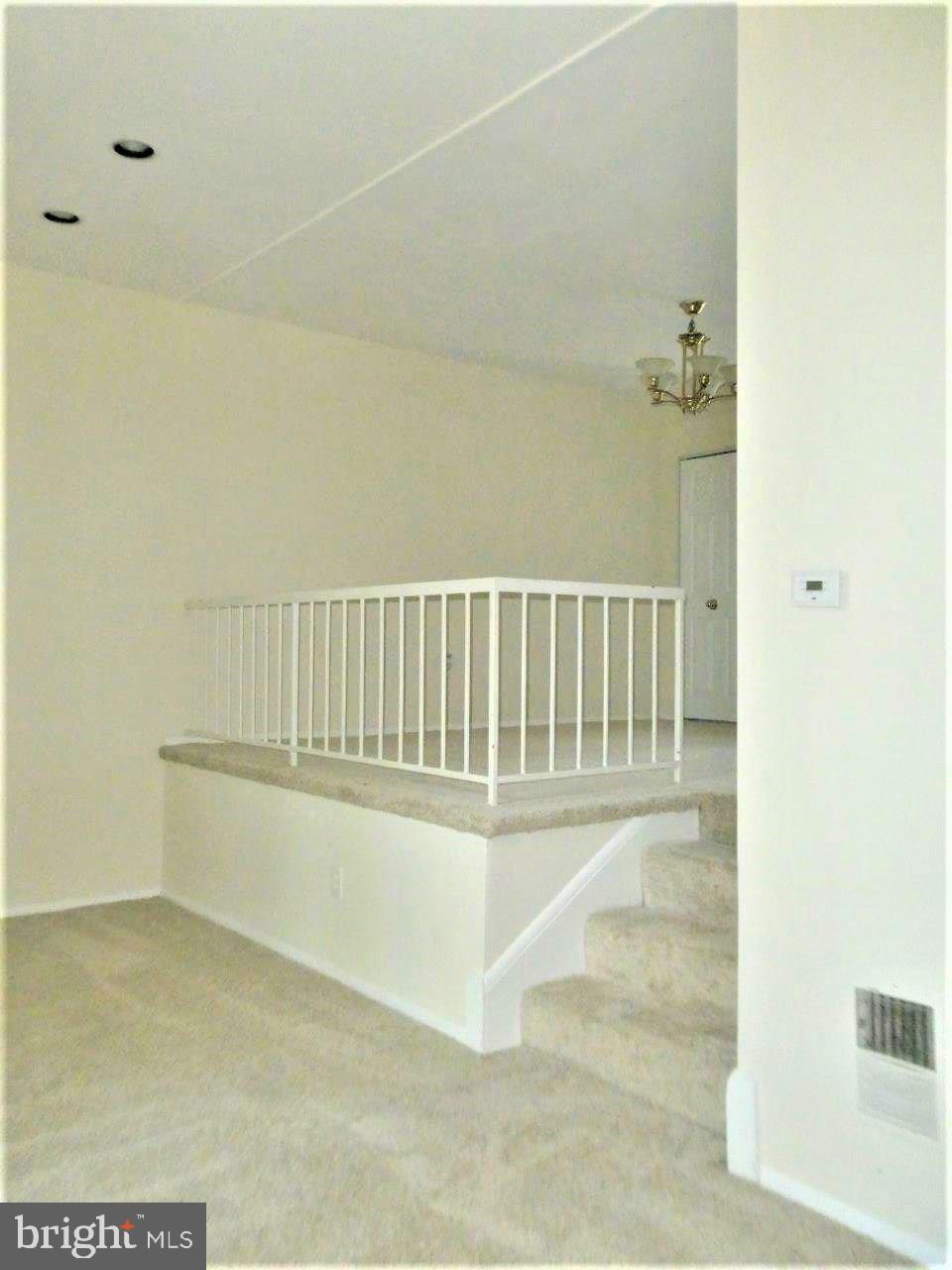 THOMAS CHOICE - Residential