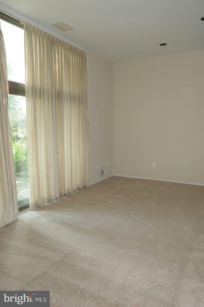 THOMAS CHOICE - Residential