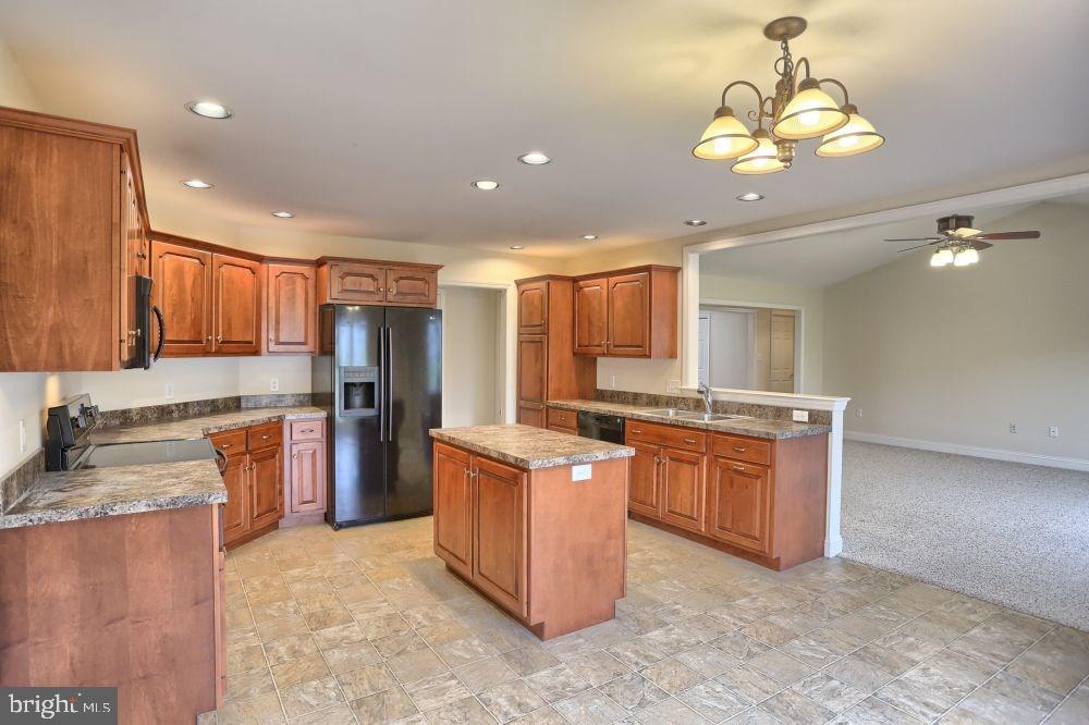 SOUTHERN MEADOWS - Residential