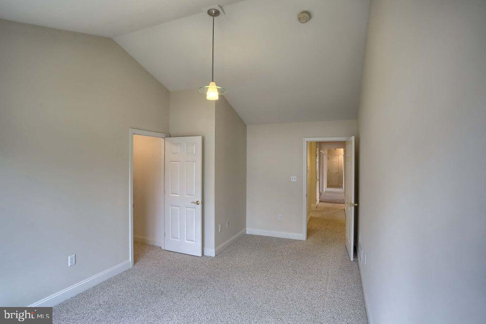 SOUTHERN MEADOWS - Residential