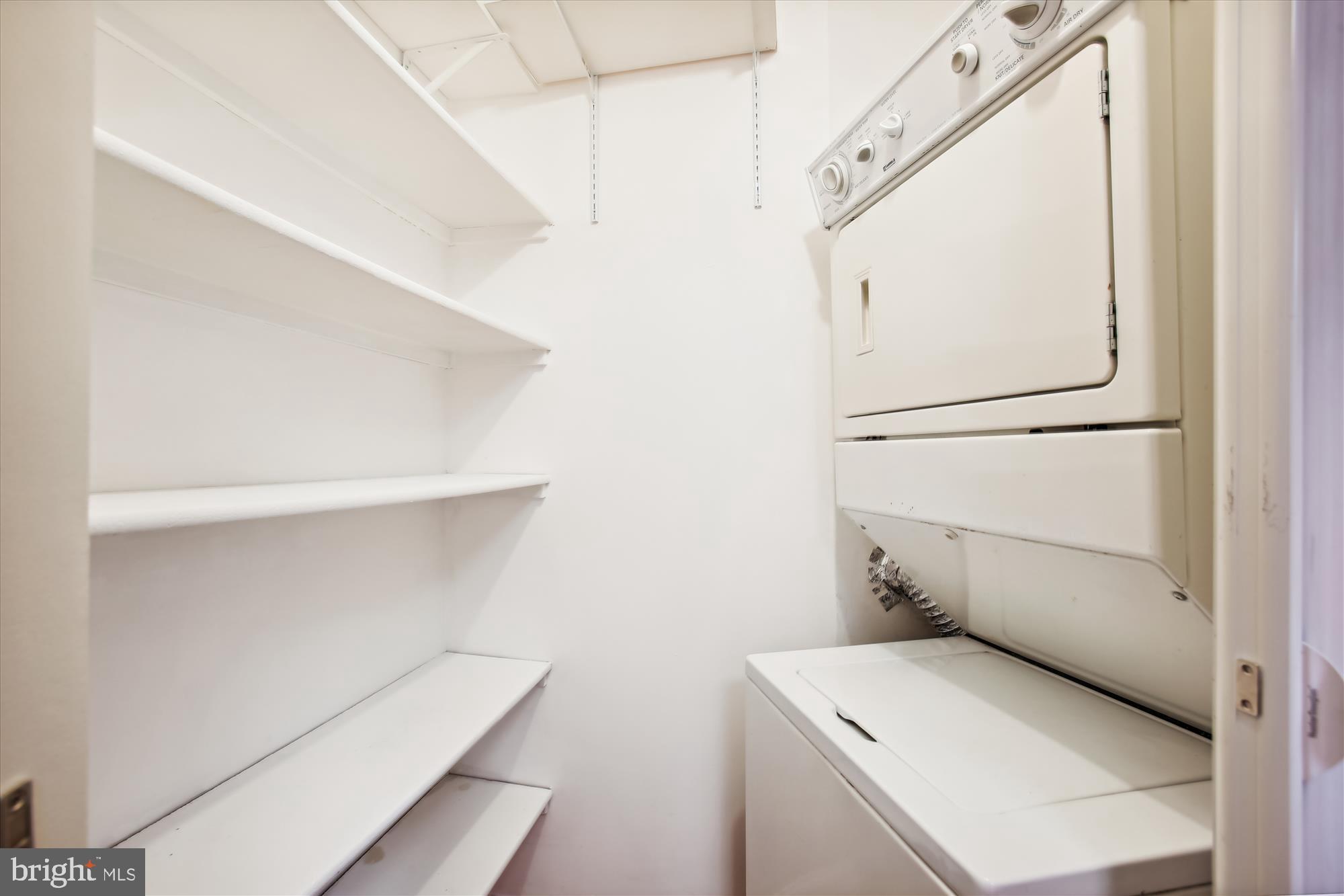 PORTO VECCHIO - Residential Lease