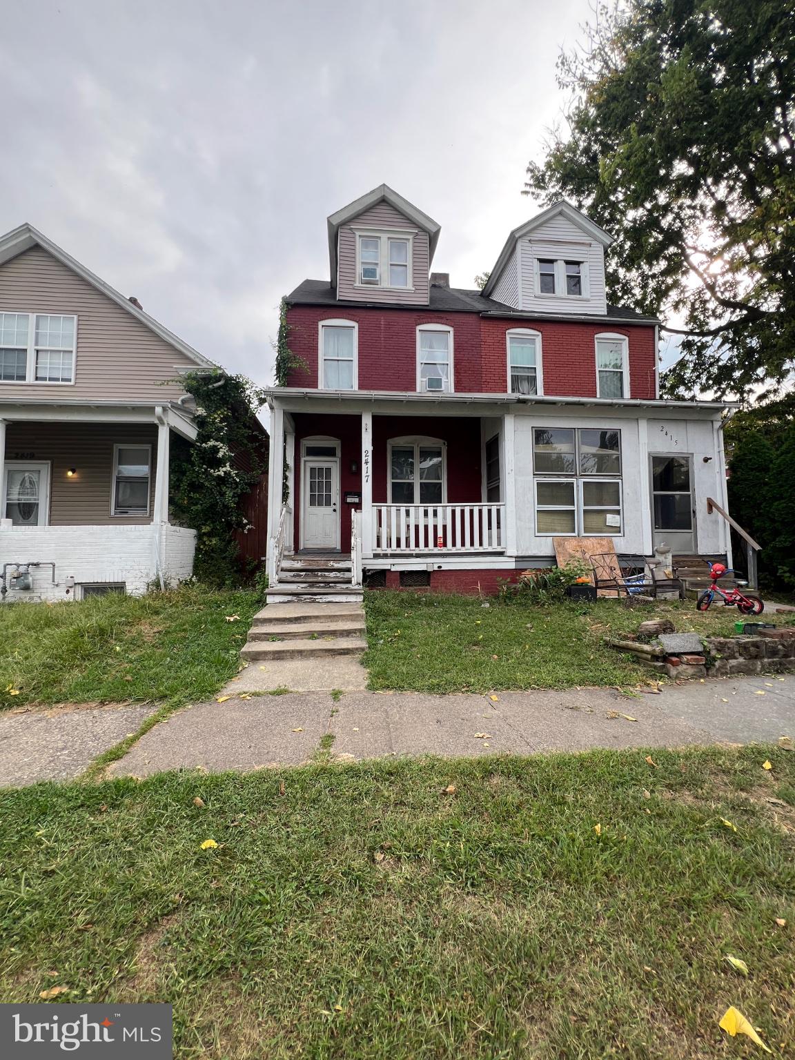 2417 REEL STREET