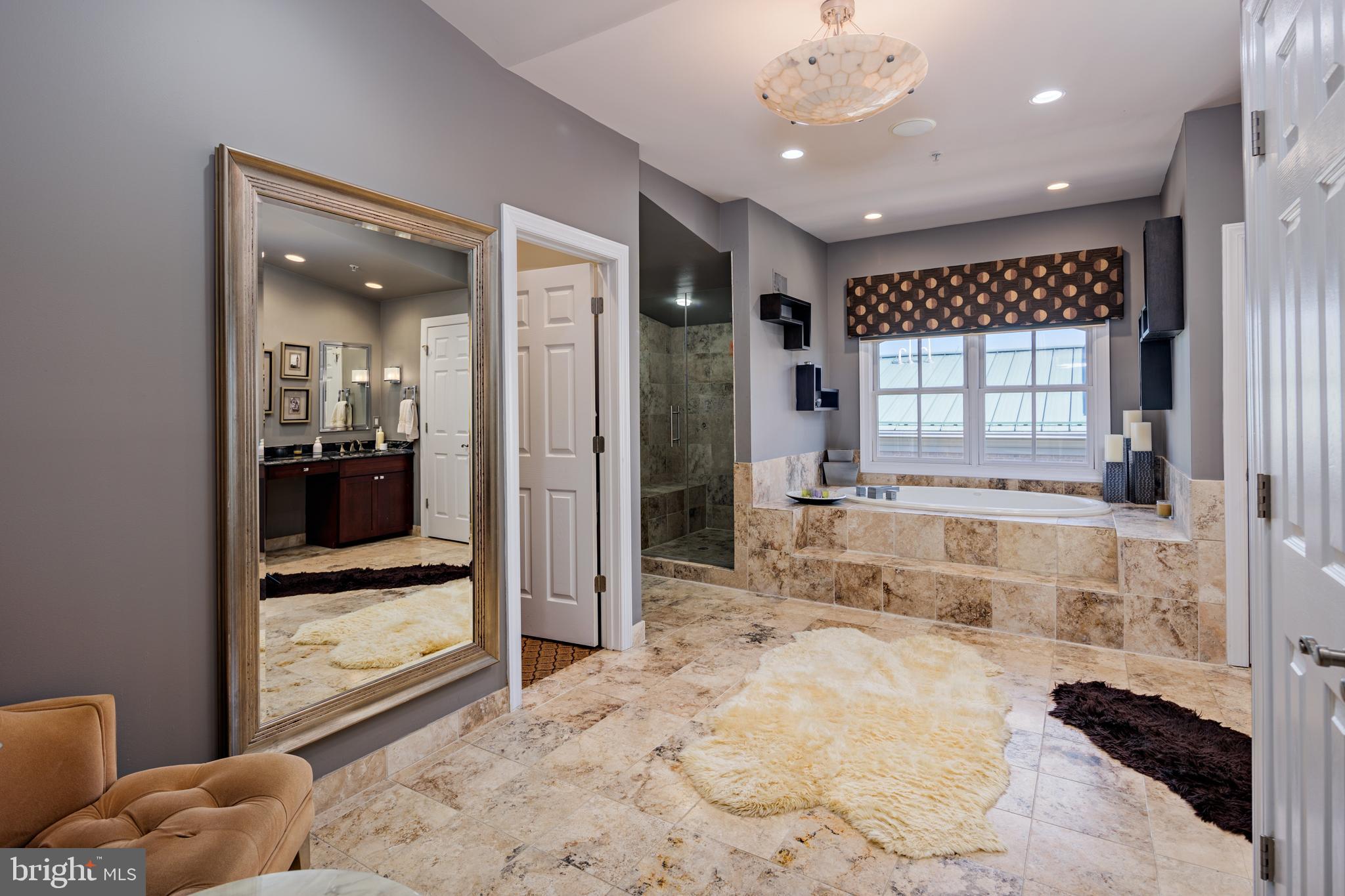 NORTH SHORE - Residential