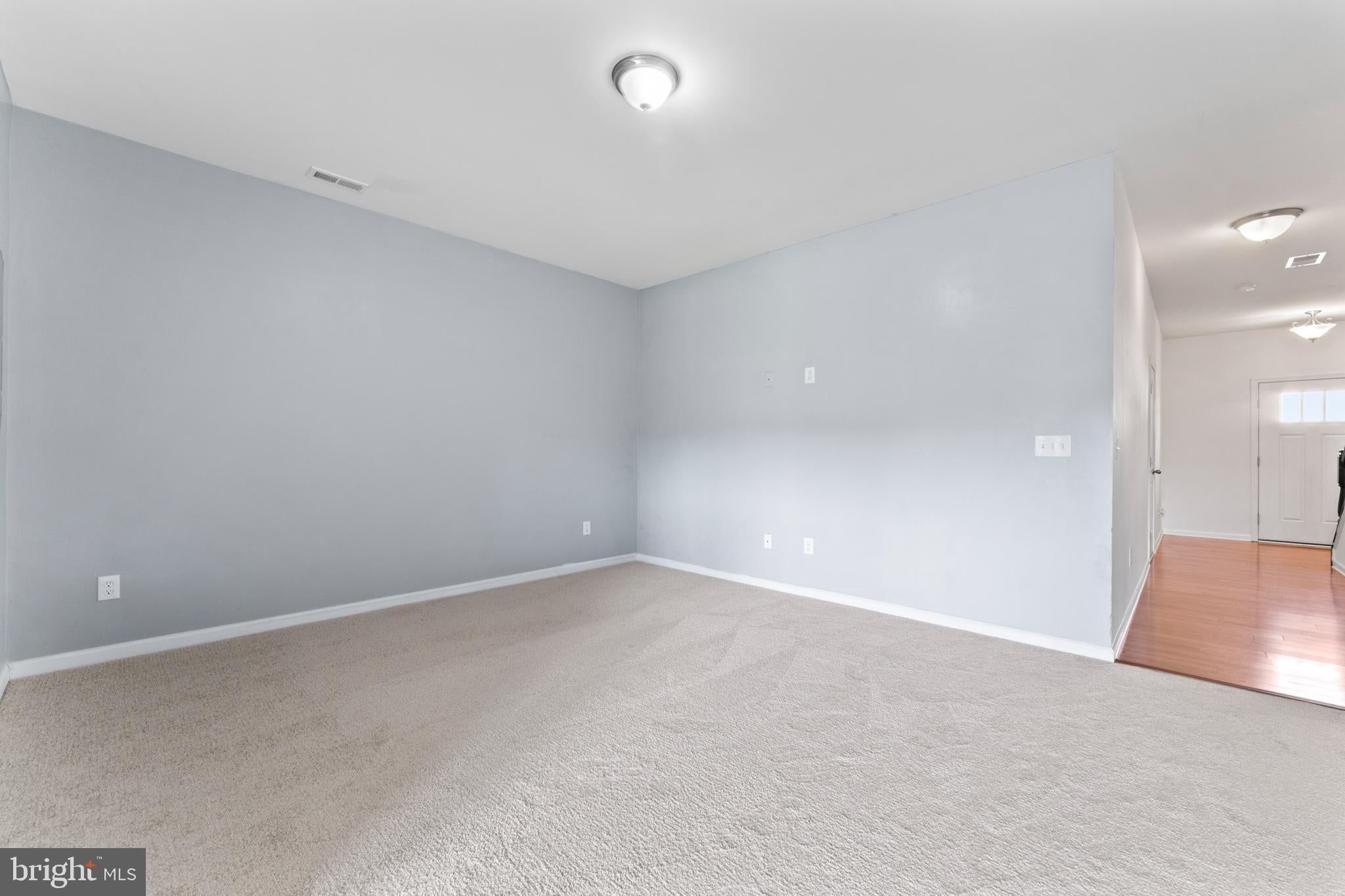 1418 HUDGINS FARM CIRCLE