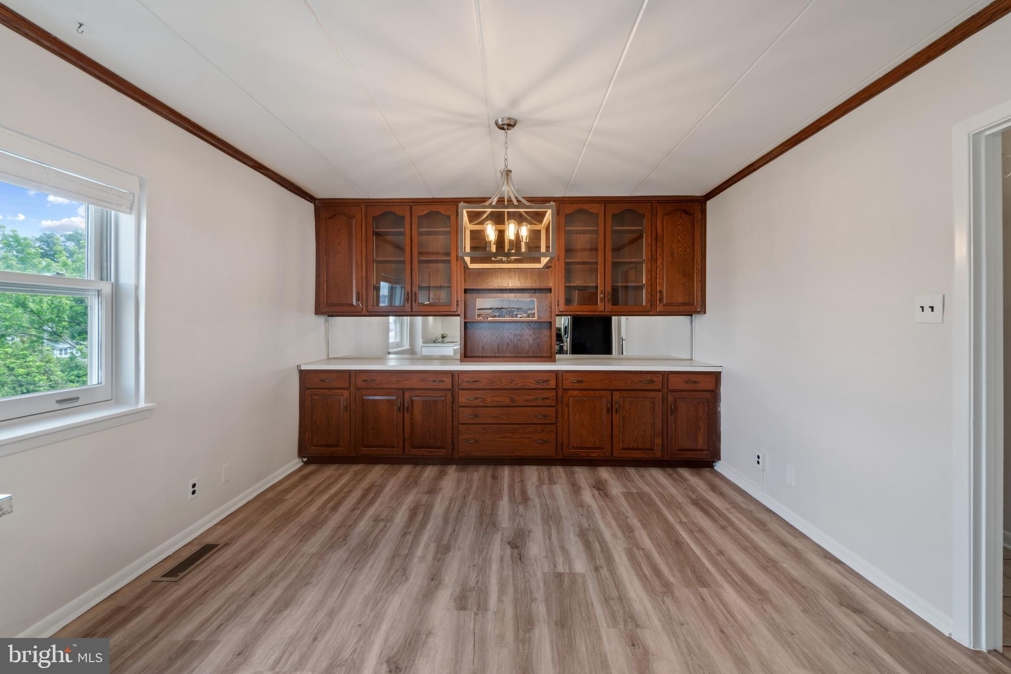 THE TECUMSEH - Residential Lease
