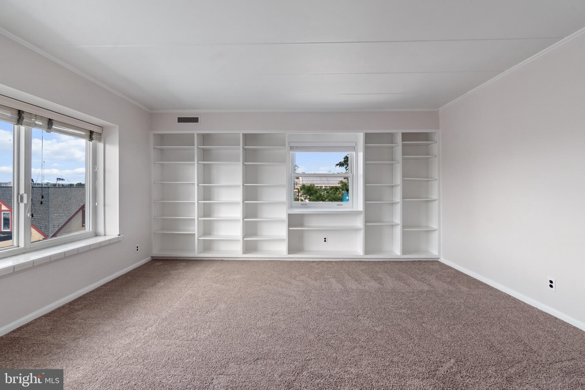 THE TECUMSEH - Residential Lease