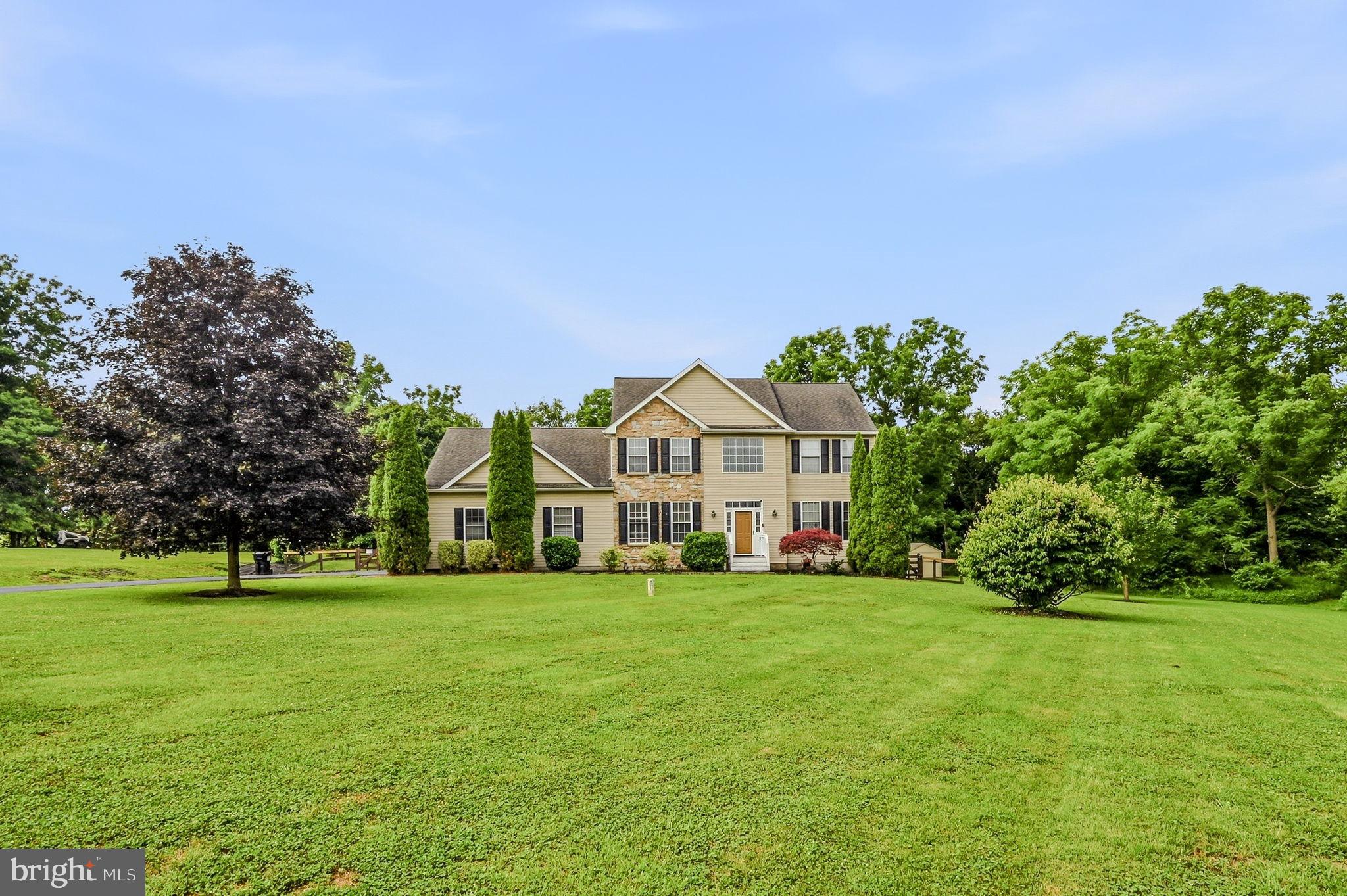 175 WINDEMERE LANE