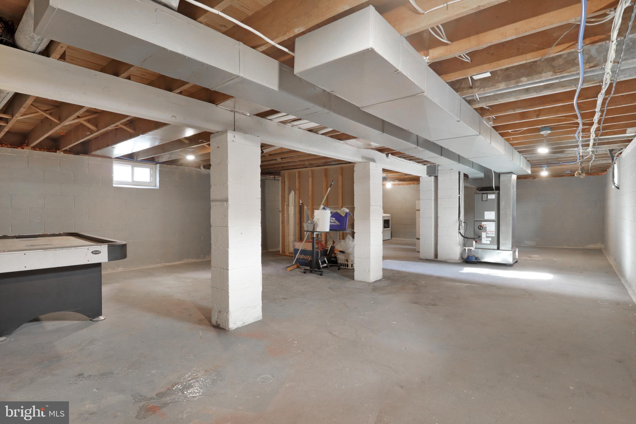 SPEEDWAY - Residential