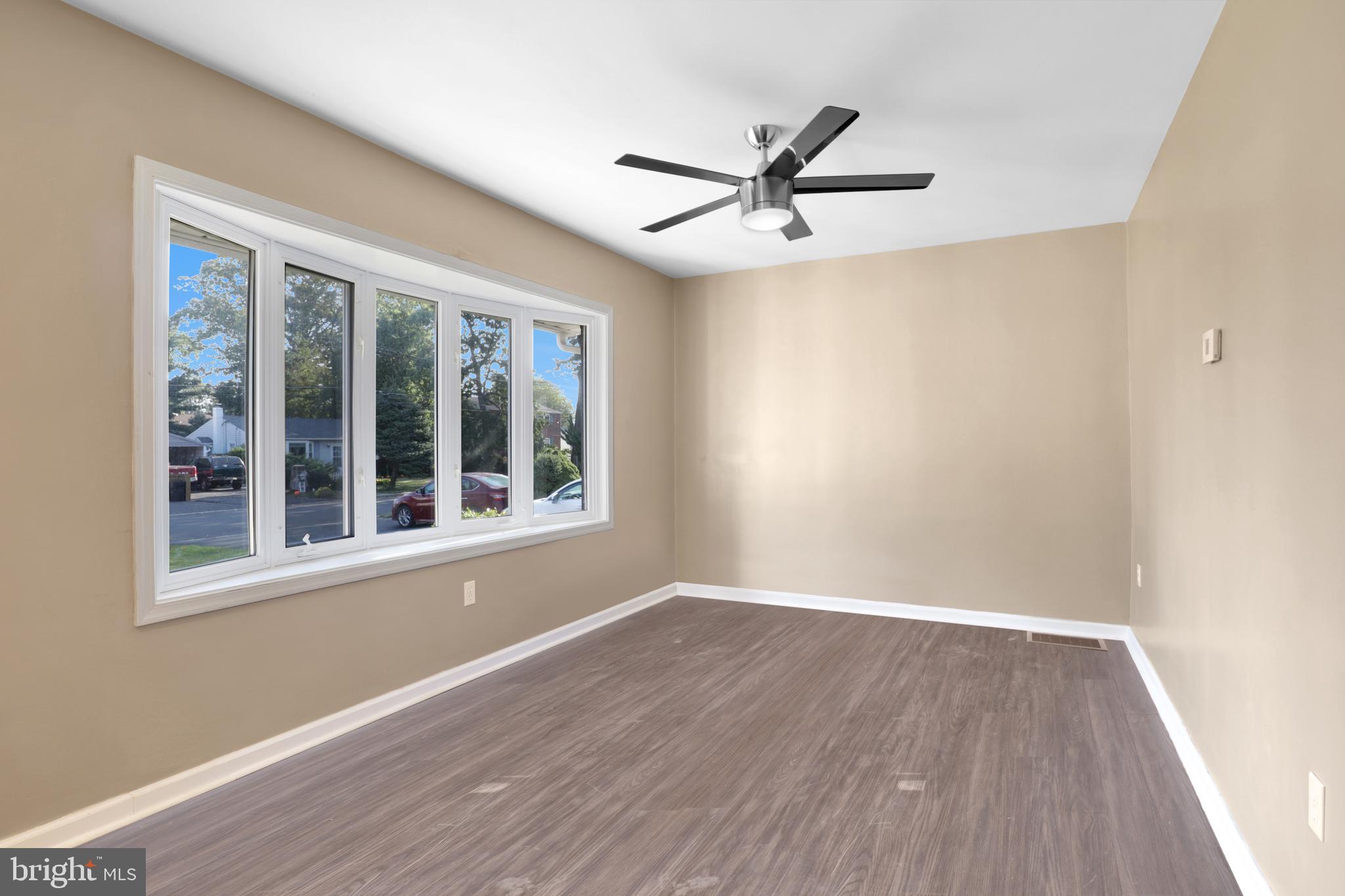 SPEEDWAY - Residential