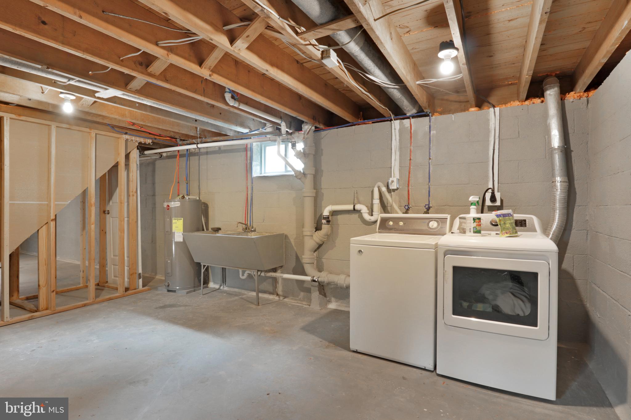 SPEEDWAY - Residential