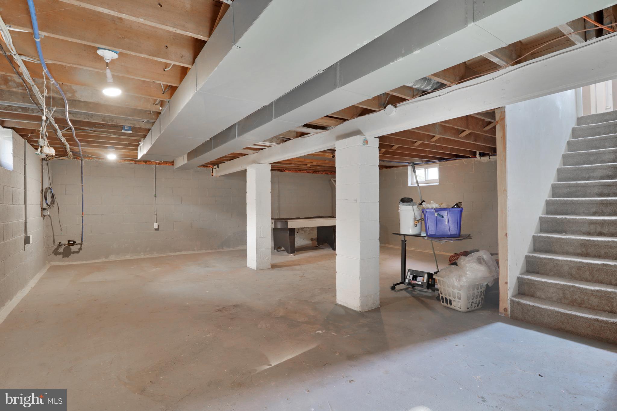 SPEEDWAY - Residential