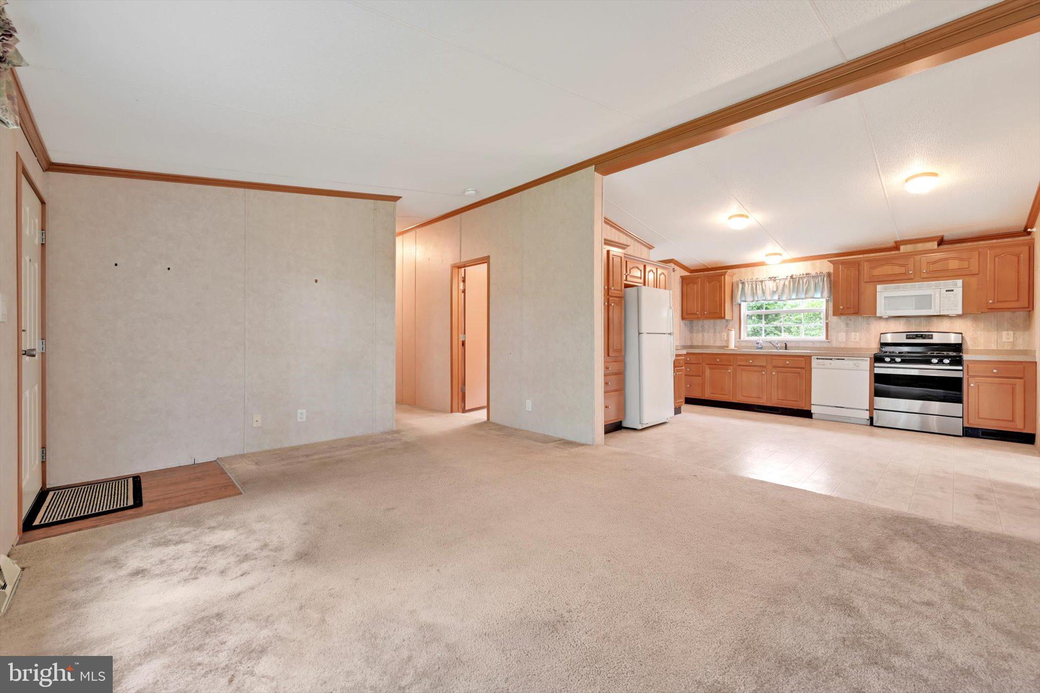 1130 DOGWOOD DRIVE