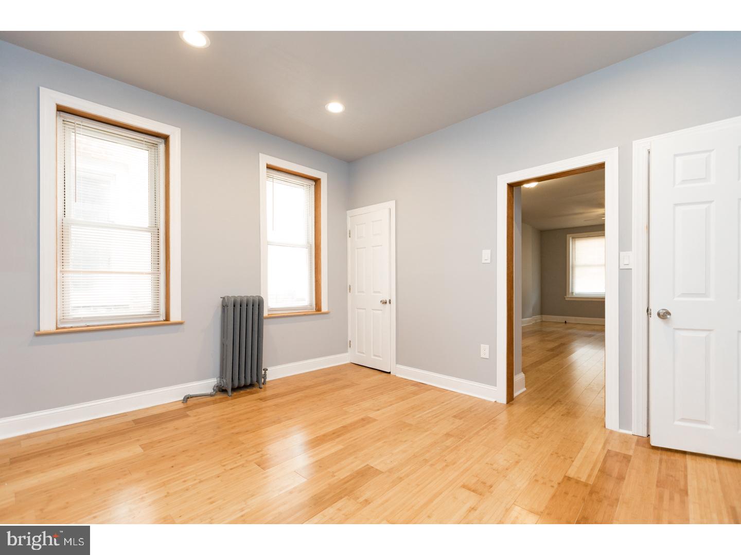 FRANKFORD - Residential