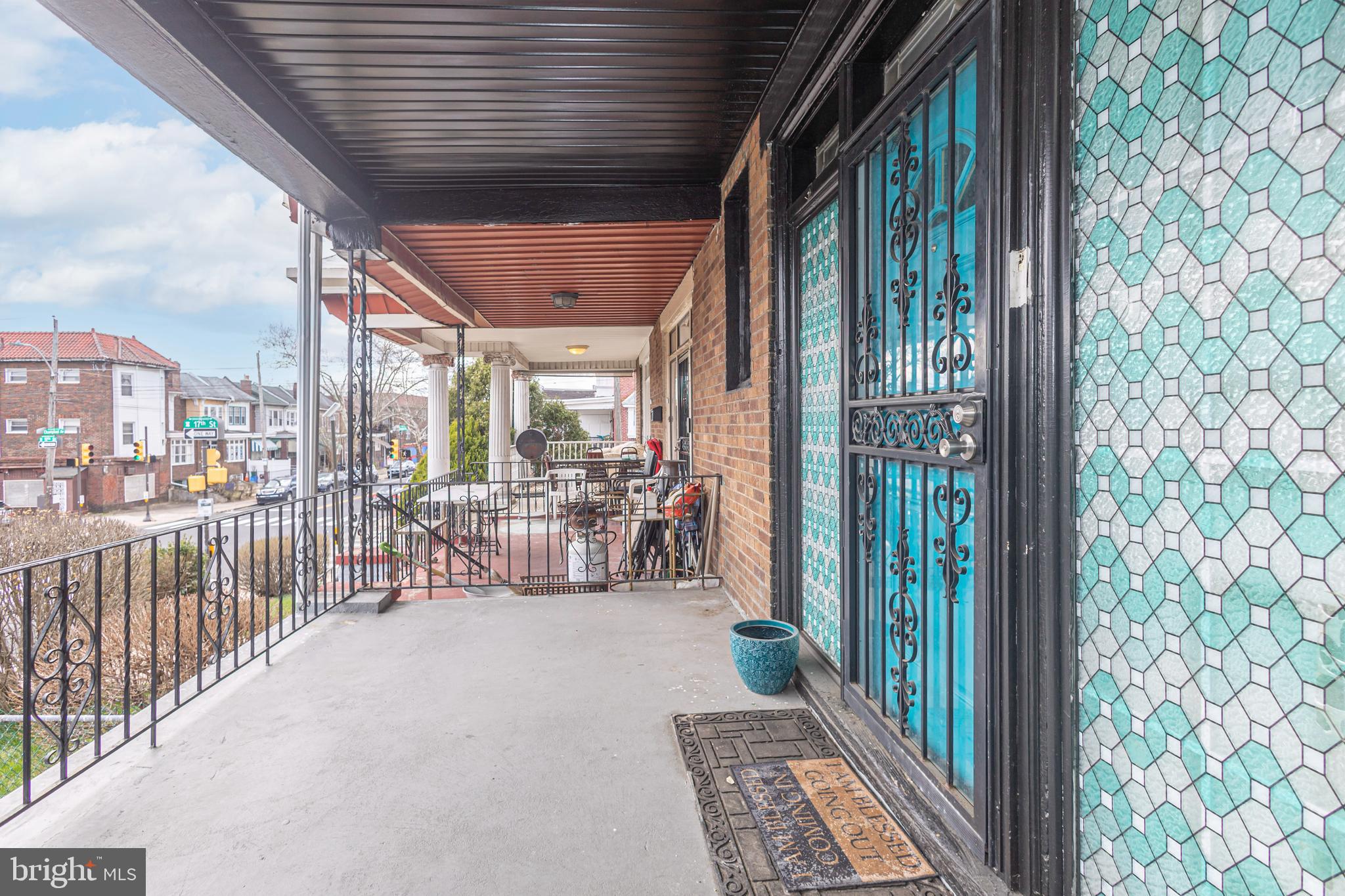 WEST OAK LANE - Residential