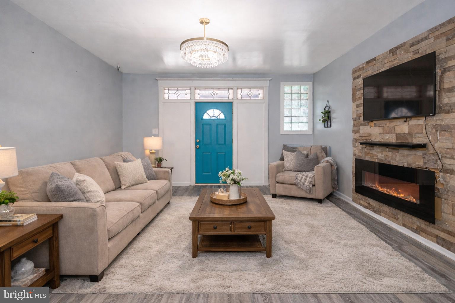 WEST OAK LANE - Residential