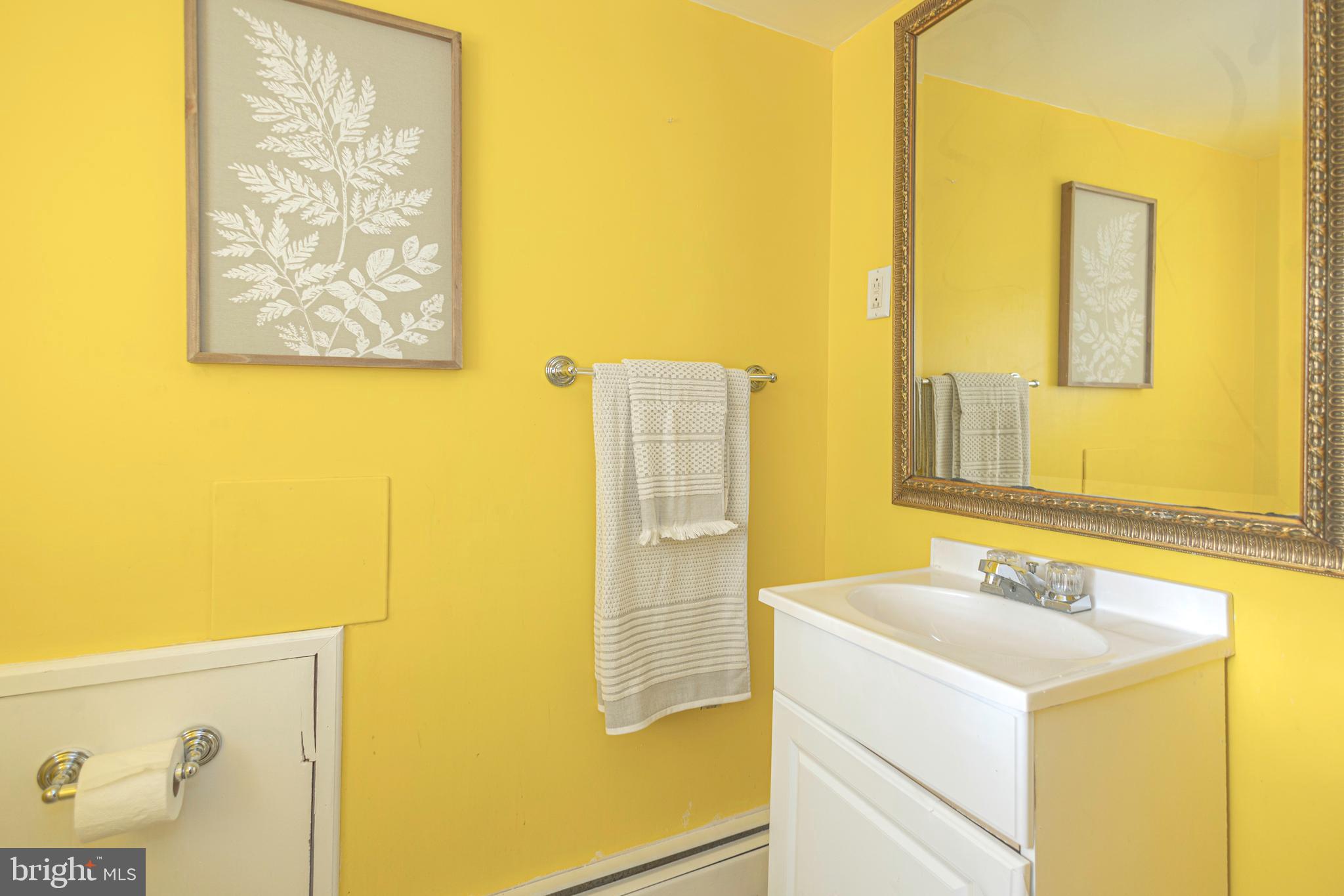 WEST OAK LANE - Residential