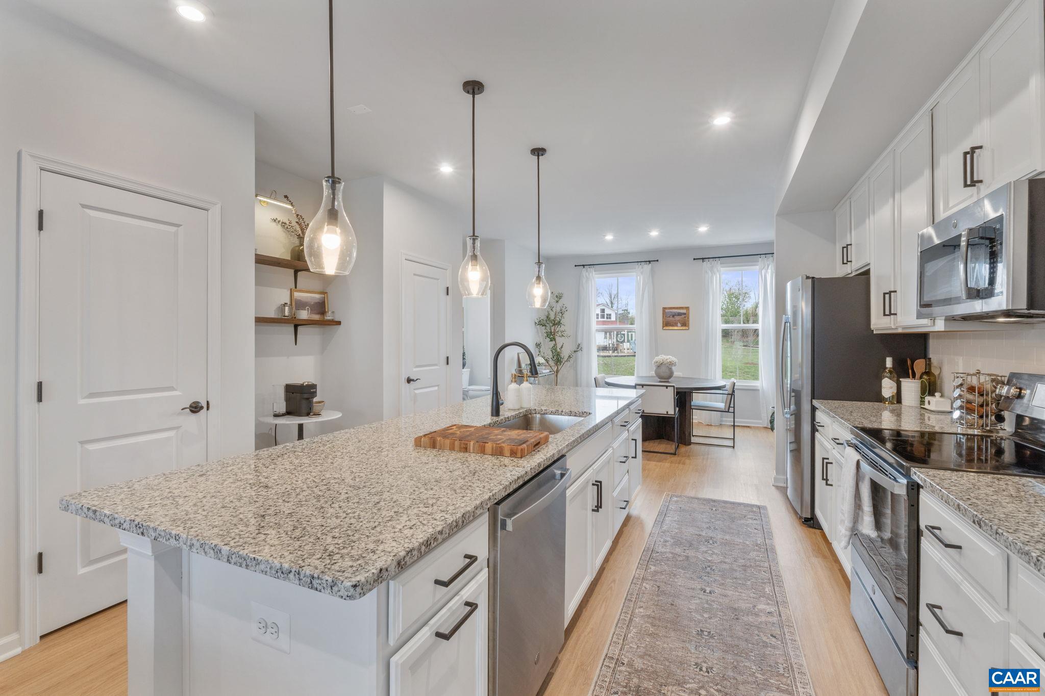 PLEASANT GREEN - Residential