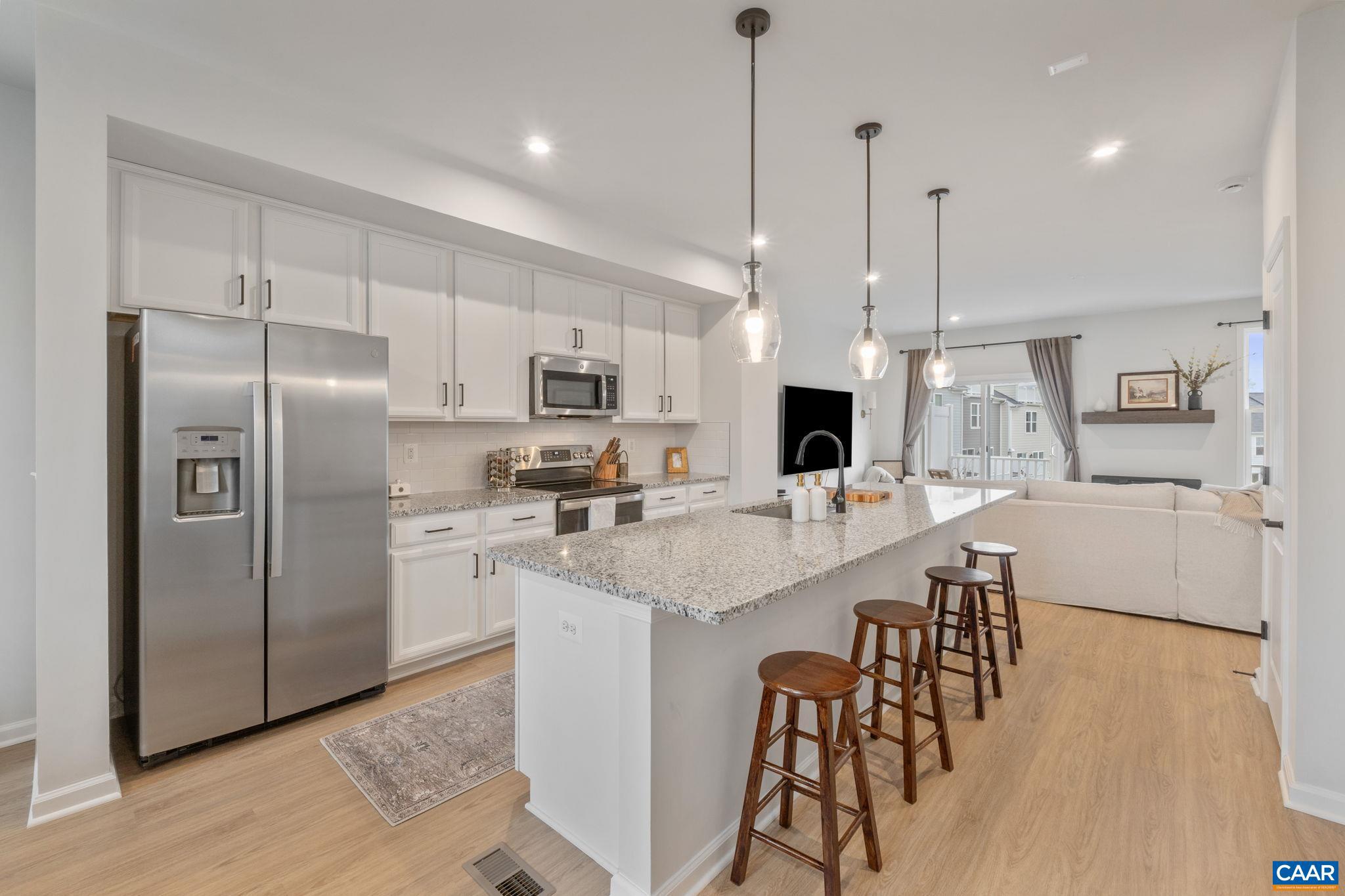 PLEASANT GREEN - Residential