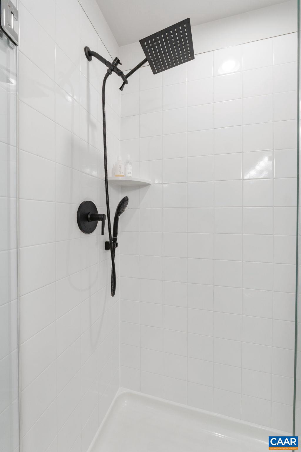 PLEASANT GREEN - Residential