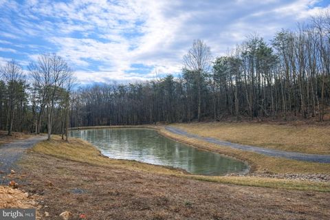 709 STULTZ GAP ROAD EDINBURG VA 22824