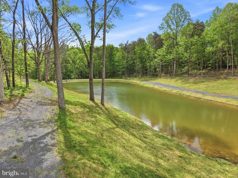 709 STULTZ GAP ROAD EDINBURG VA 22824