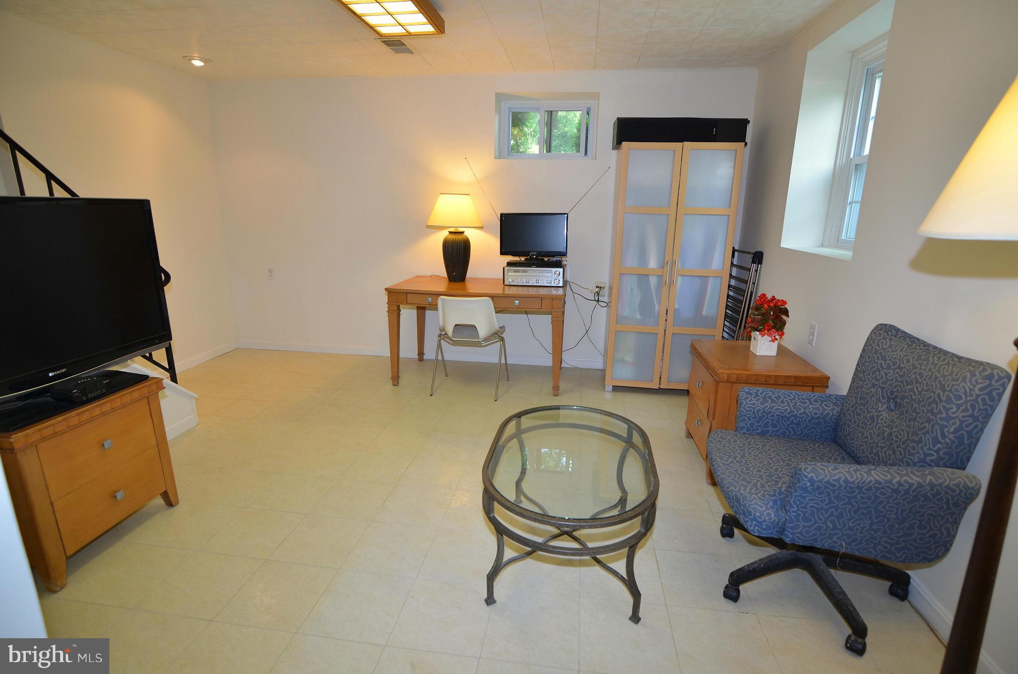 FAIRLINGTON GREEN - Residential