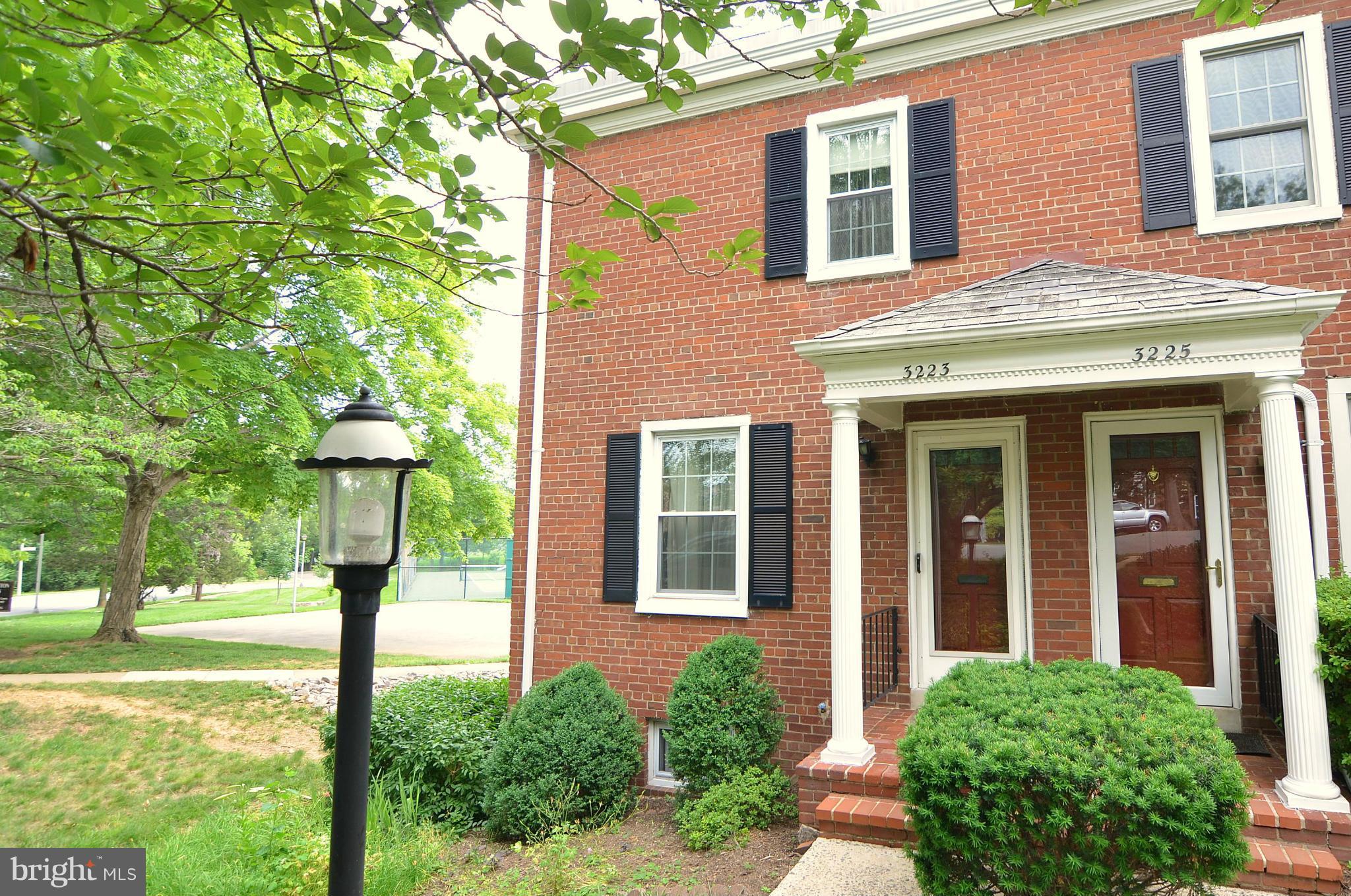 FAIRLINGTON GREEN - Residential