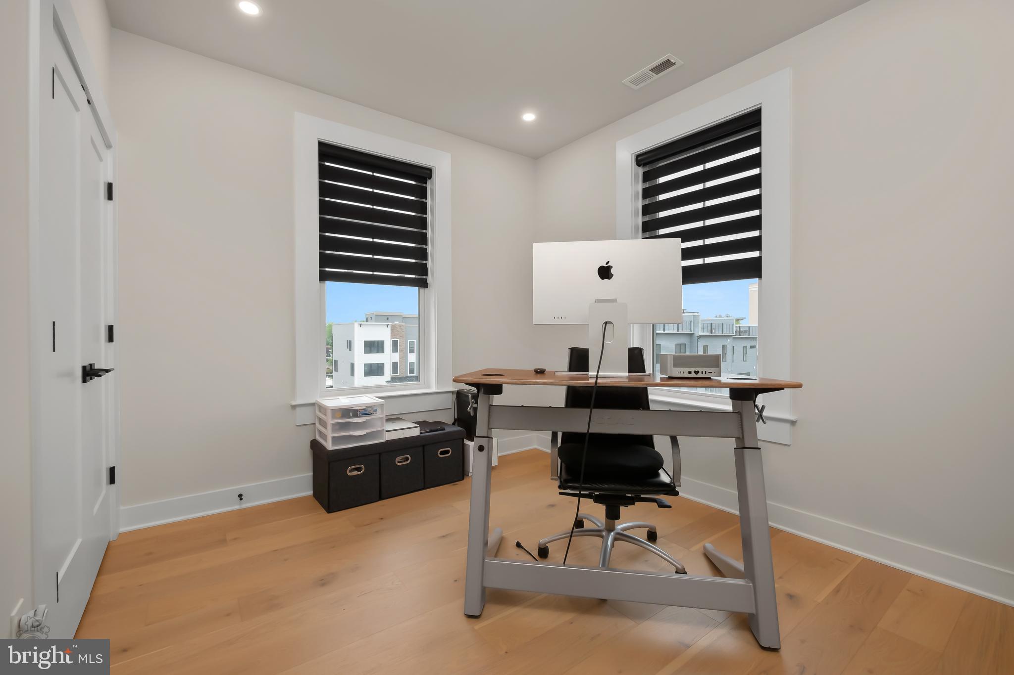 NEWTOWN WALK AT ELLIS PRESERVE - Residential