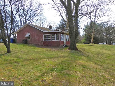 Tiny photo for 609 Hurffville Crosskeys Road, SEWELL, NJ 08080 (MLS # NJGL2070168)