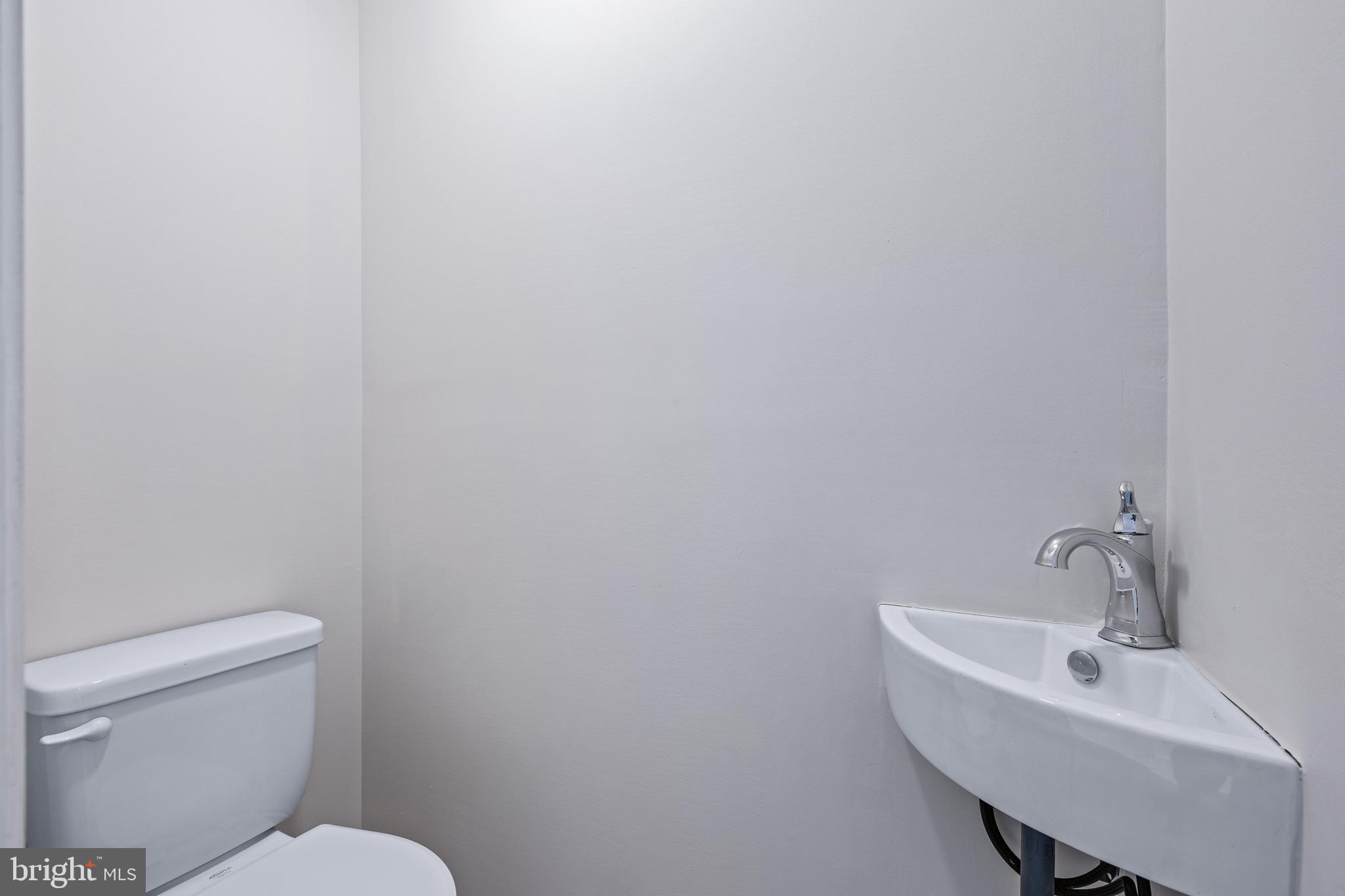 JOHNSTON SQUARE - Residential