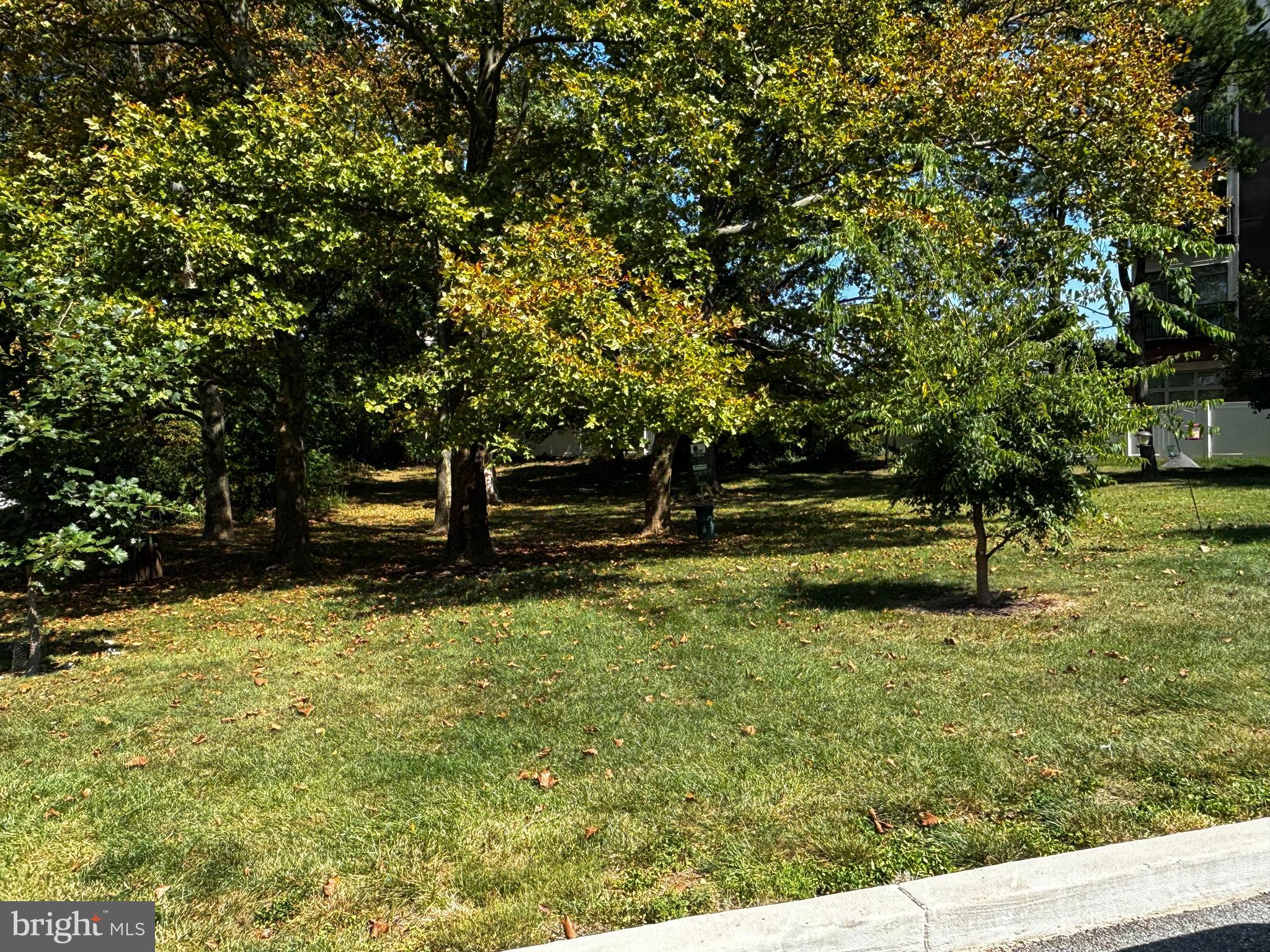 VILLAGE OF WILDE LAKE - Residential