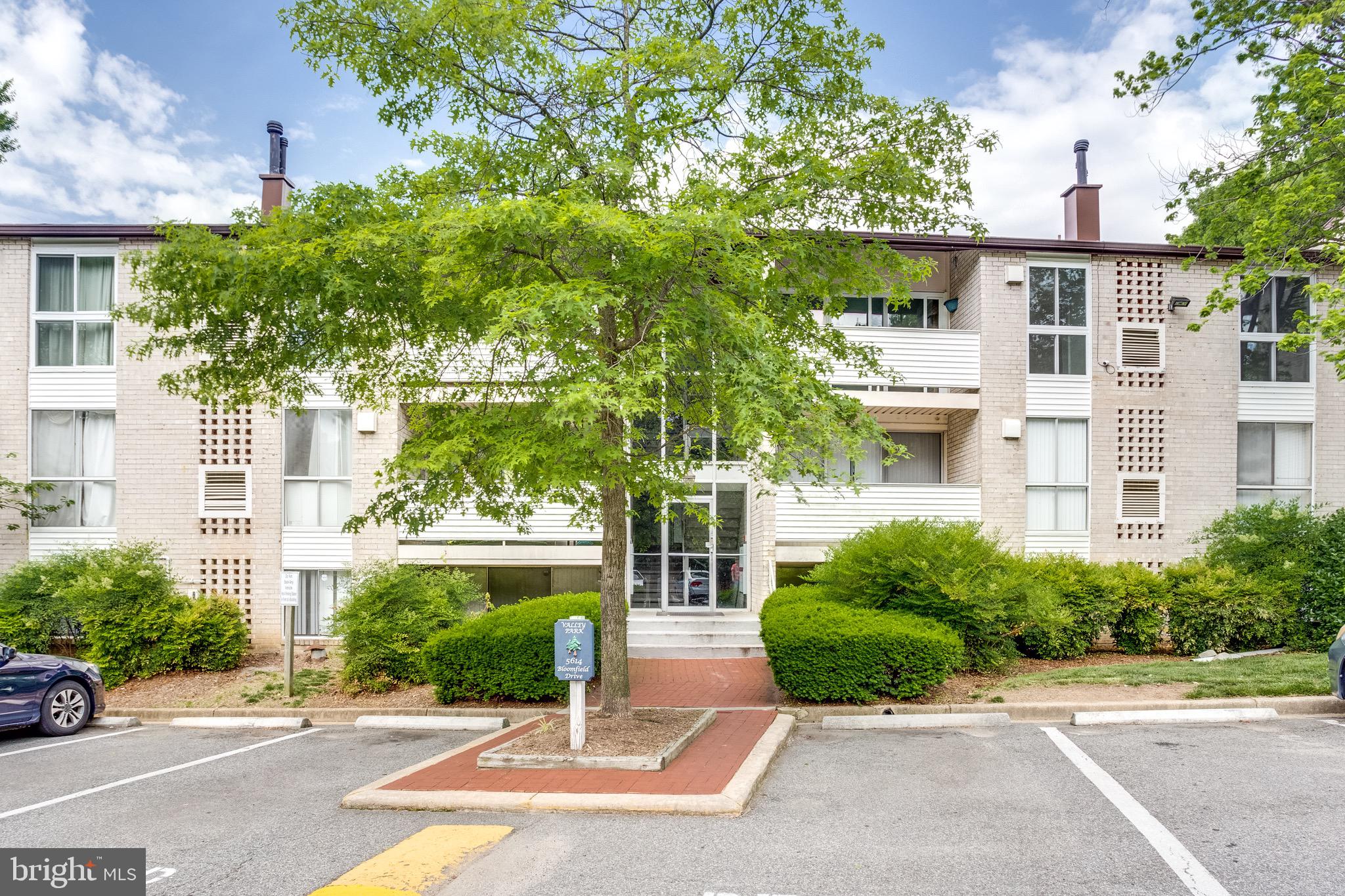 VALLEY PARK - Residential