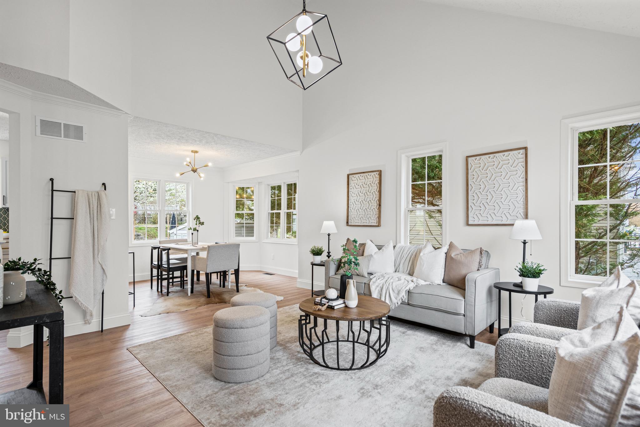 ROHE FARM - Residential