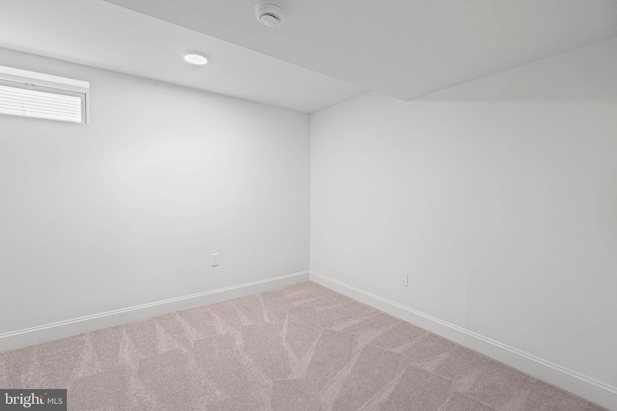 ROHE FARM - Residential