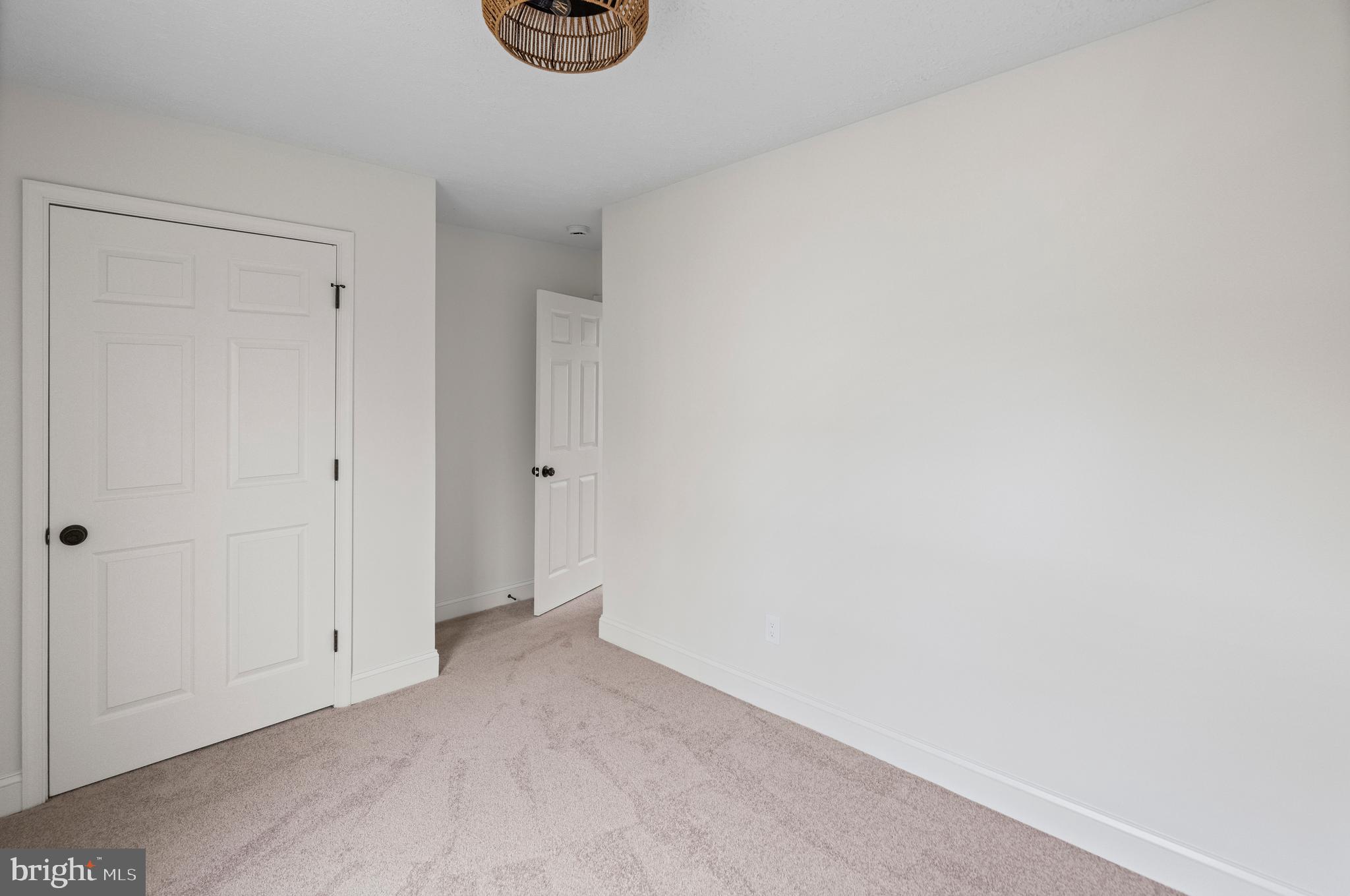 ROHE FARM - Residential