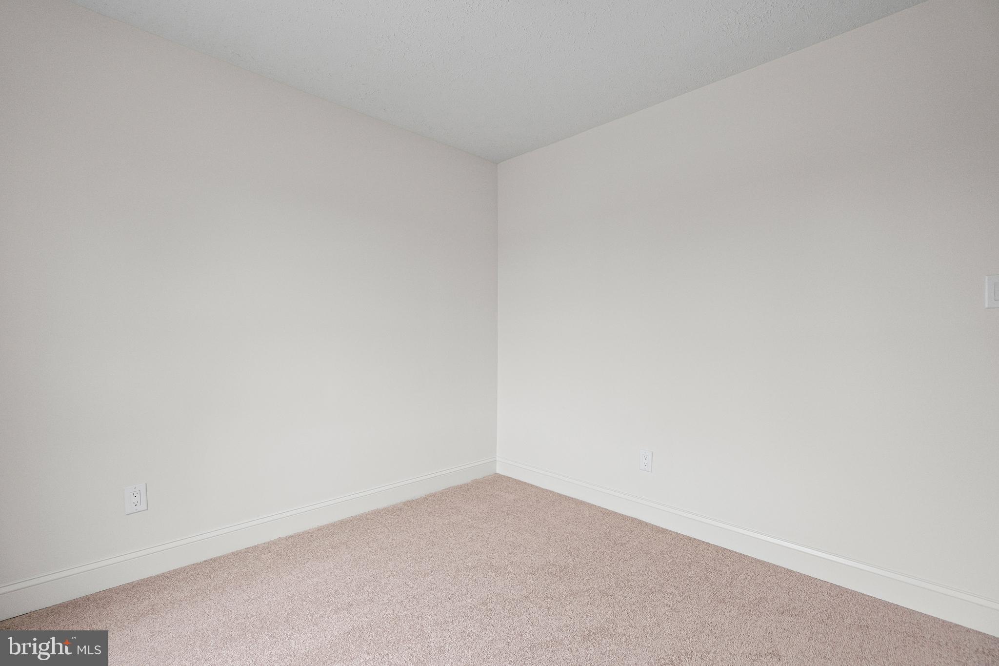 ROHE FARM - Residential