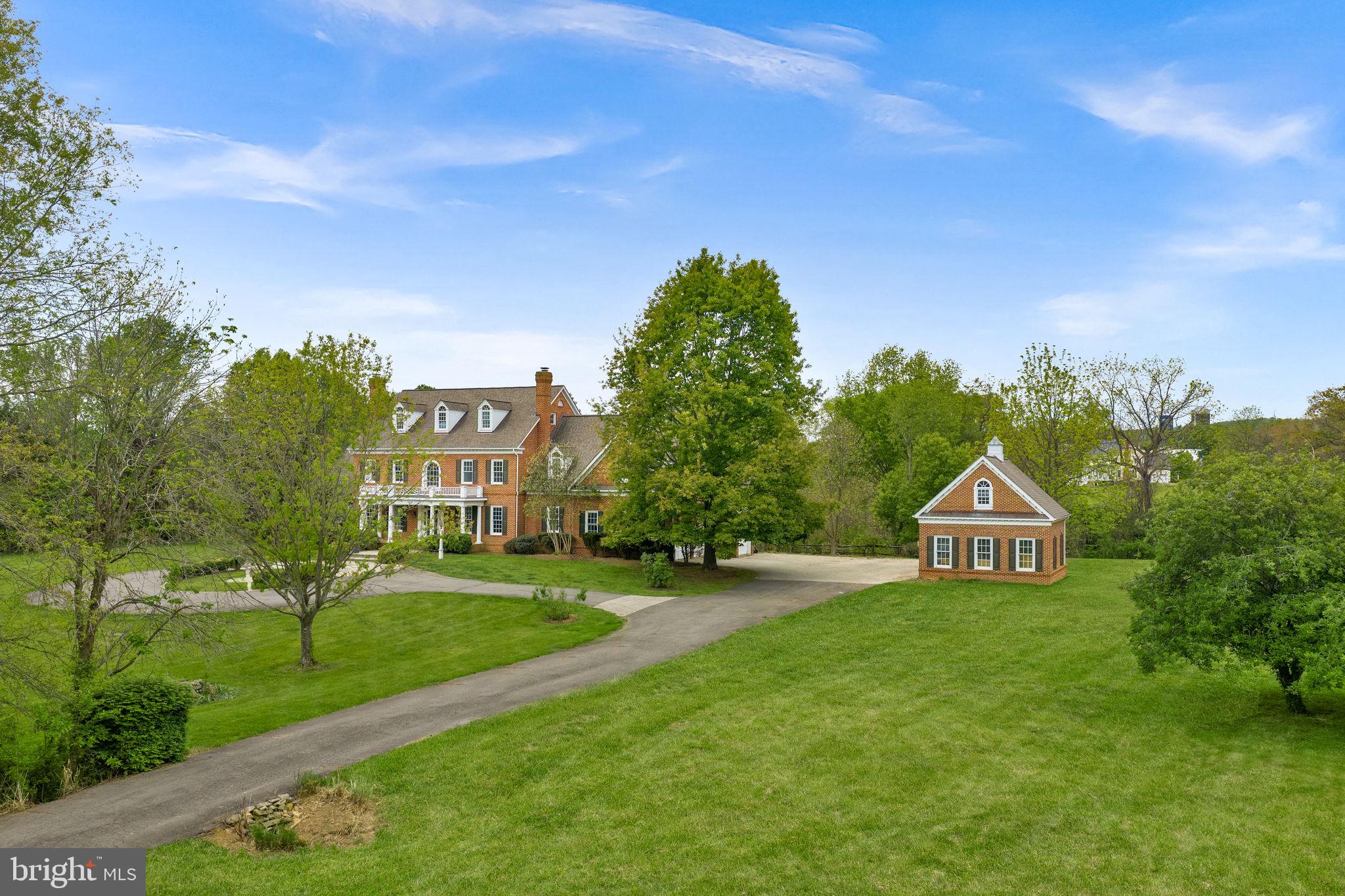 WOODBURN - Residential