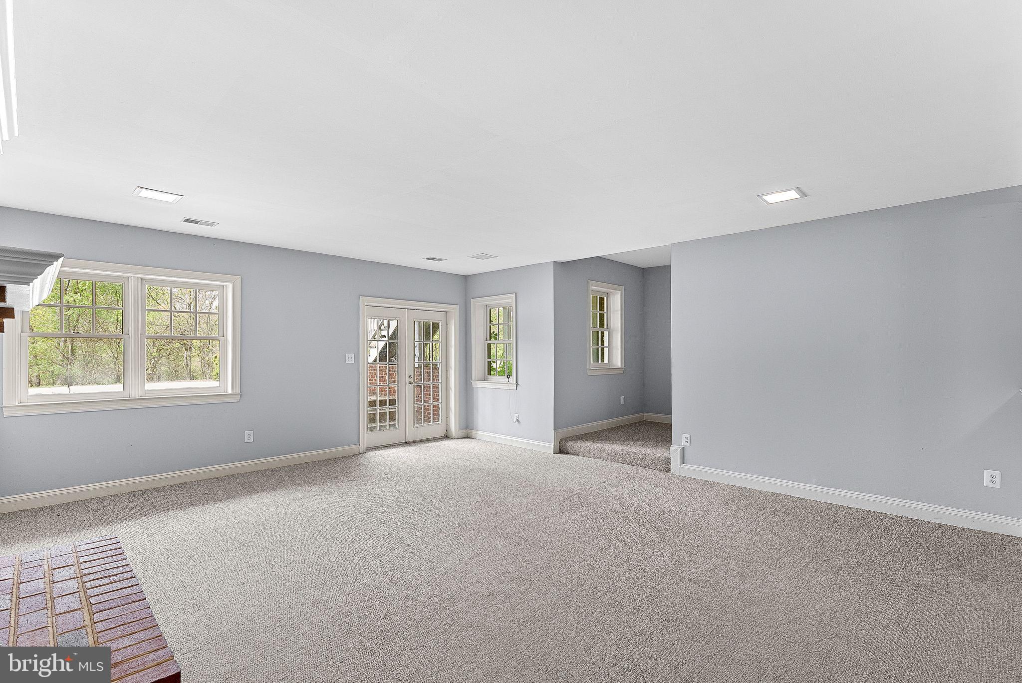 WOODBURN - Residential