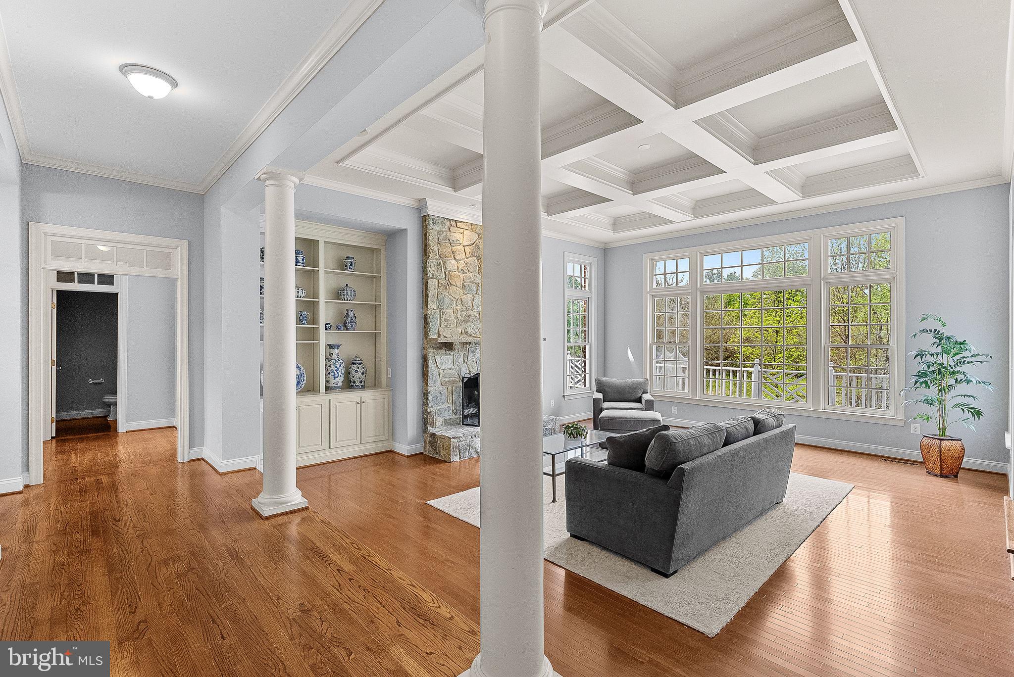 WOODBURN - Residential