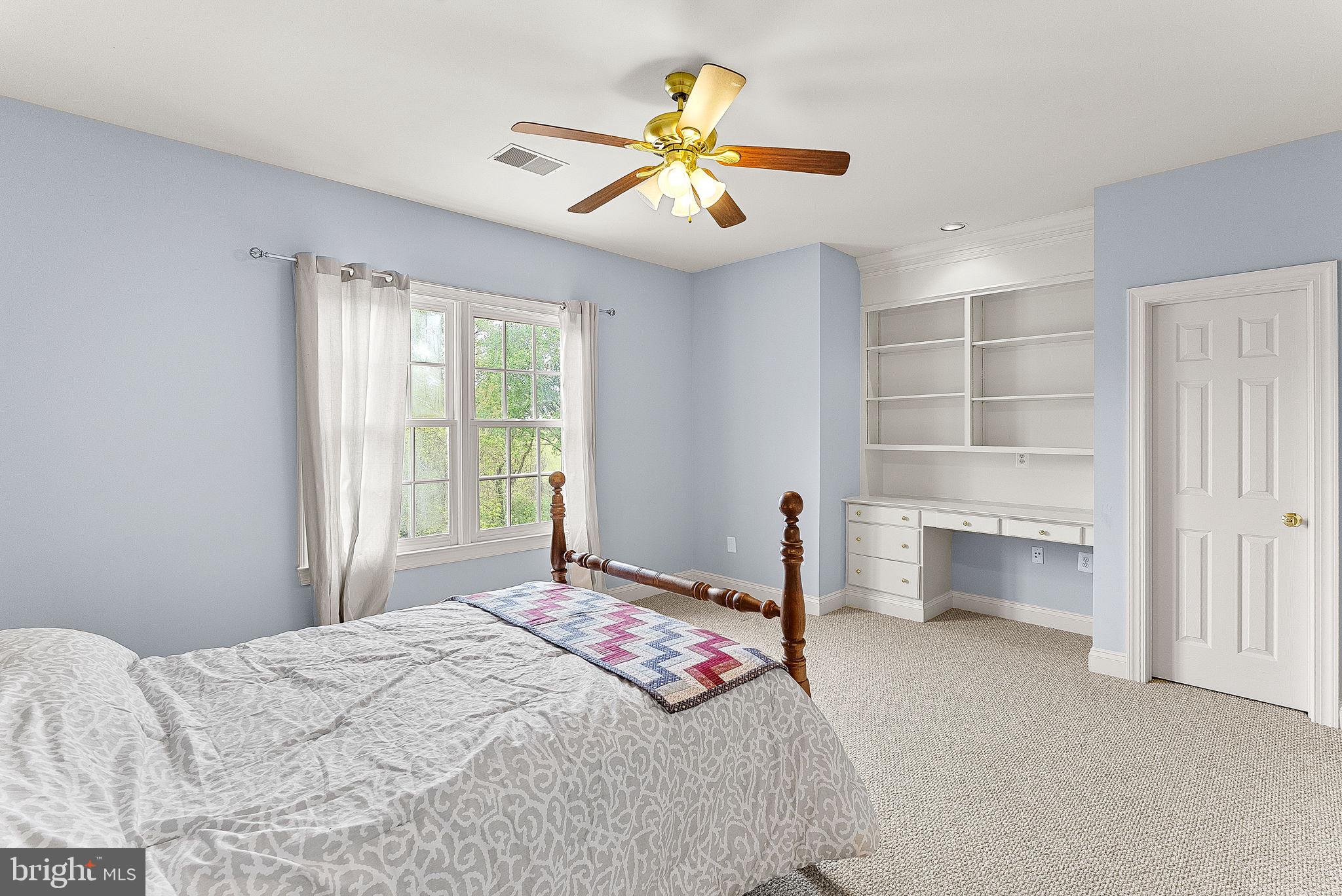 WOODBURN - Residential