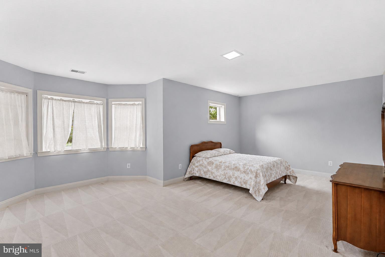 WOODBURN - Residential