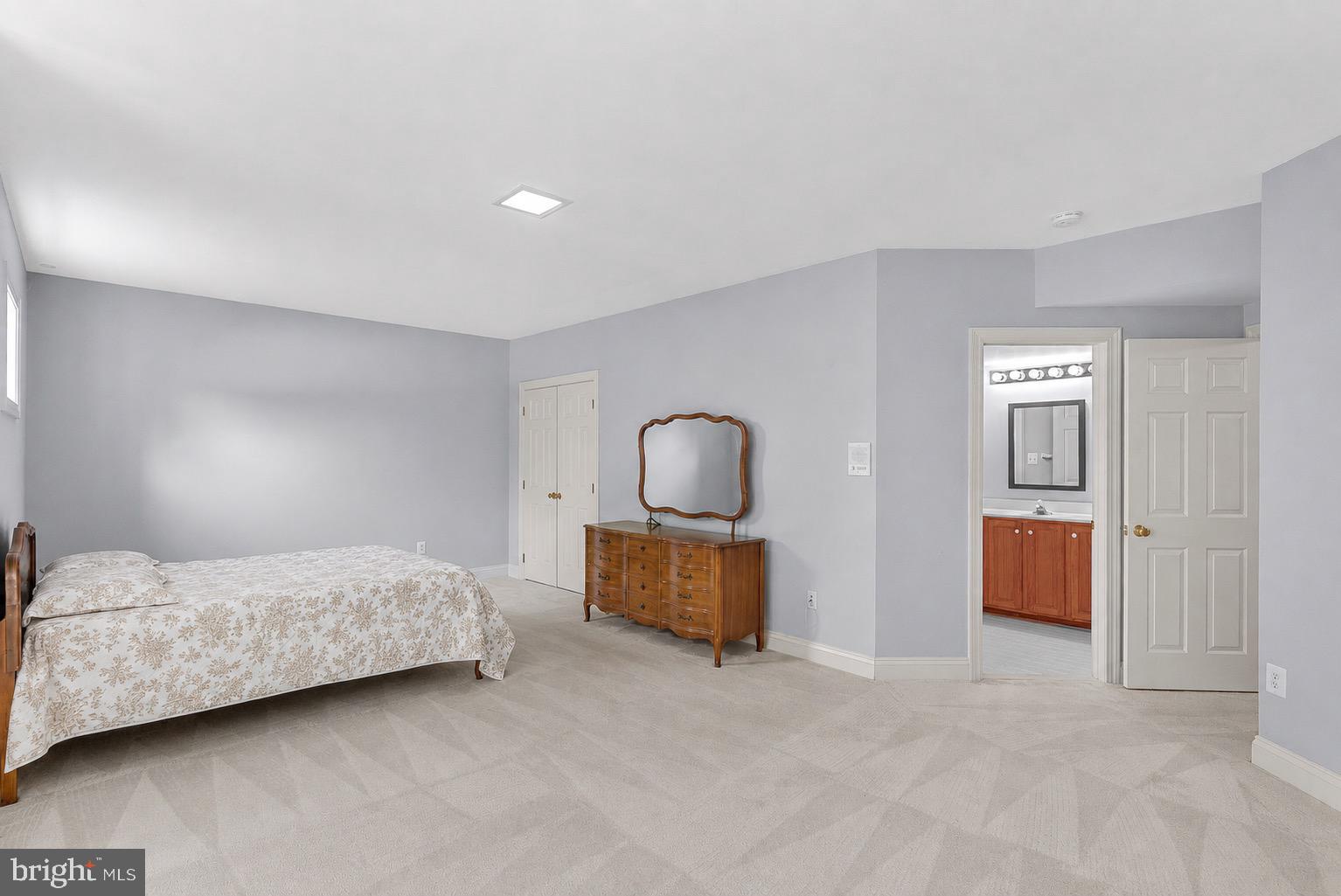 WOODBURN - Residential