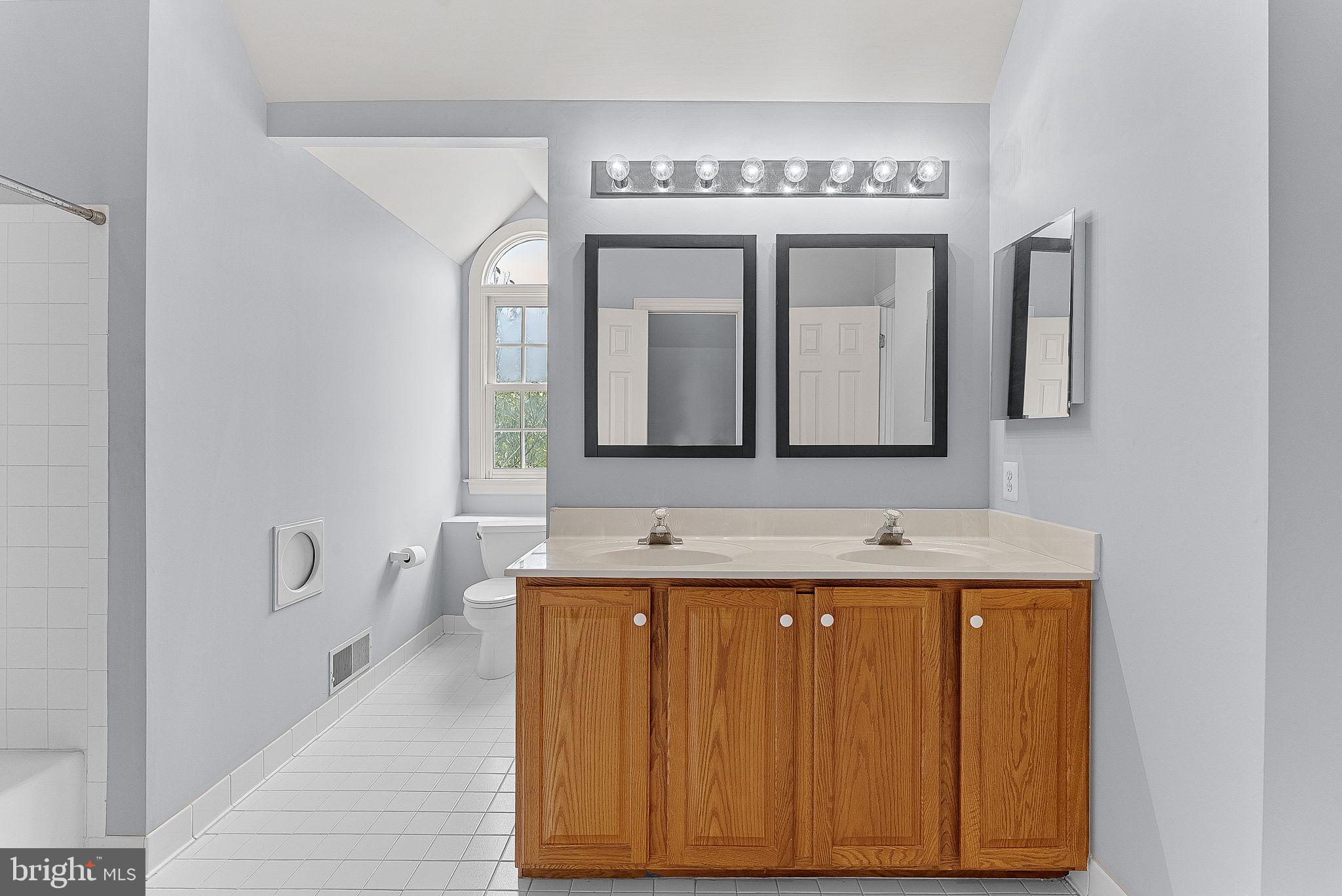 WOODBURN - Residential
