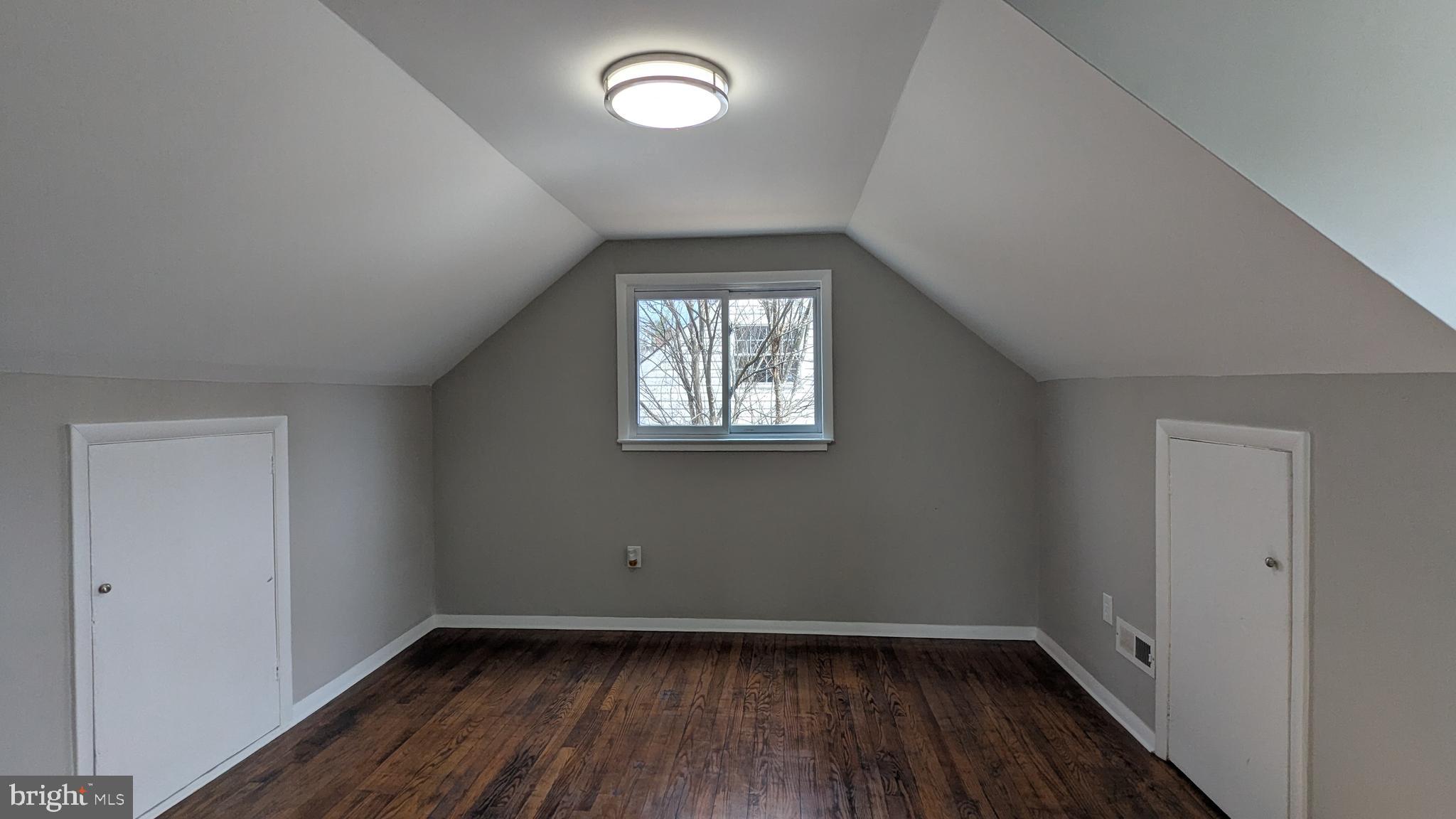 MANASSAS PARK - Residential