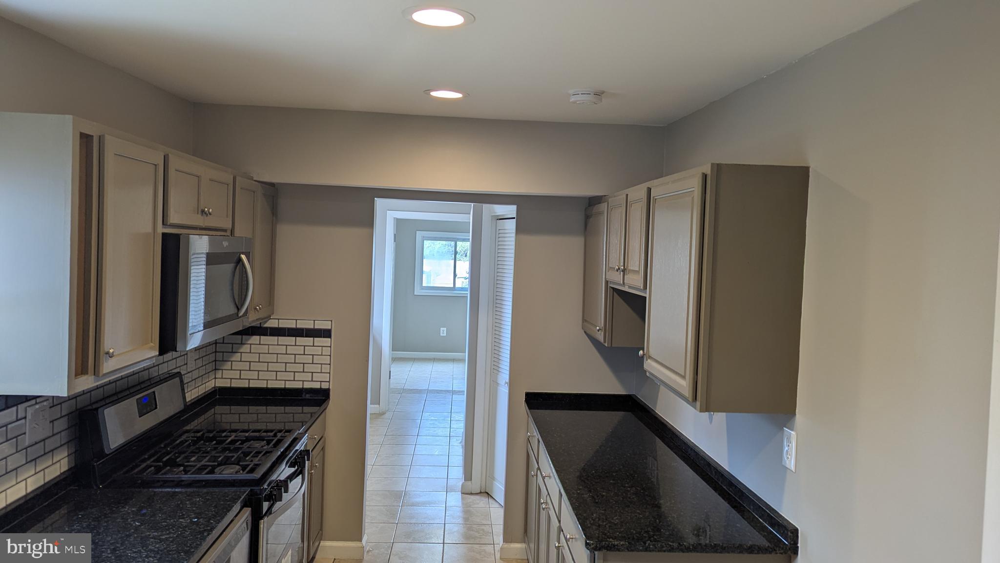 MANASSAS PARK - Residential