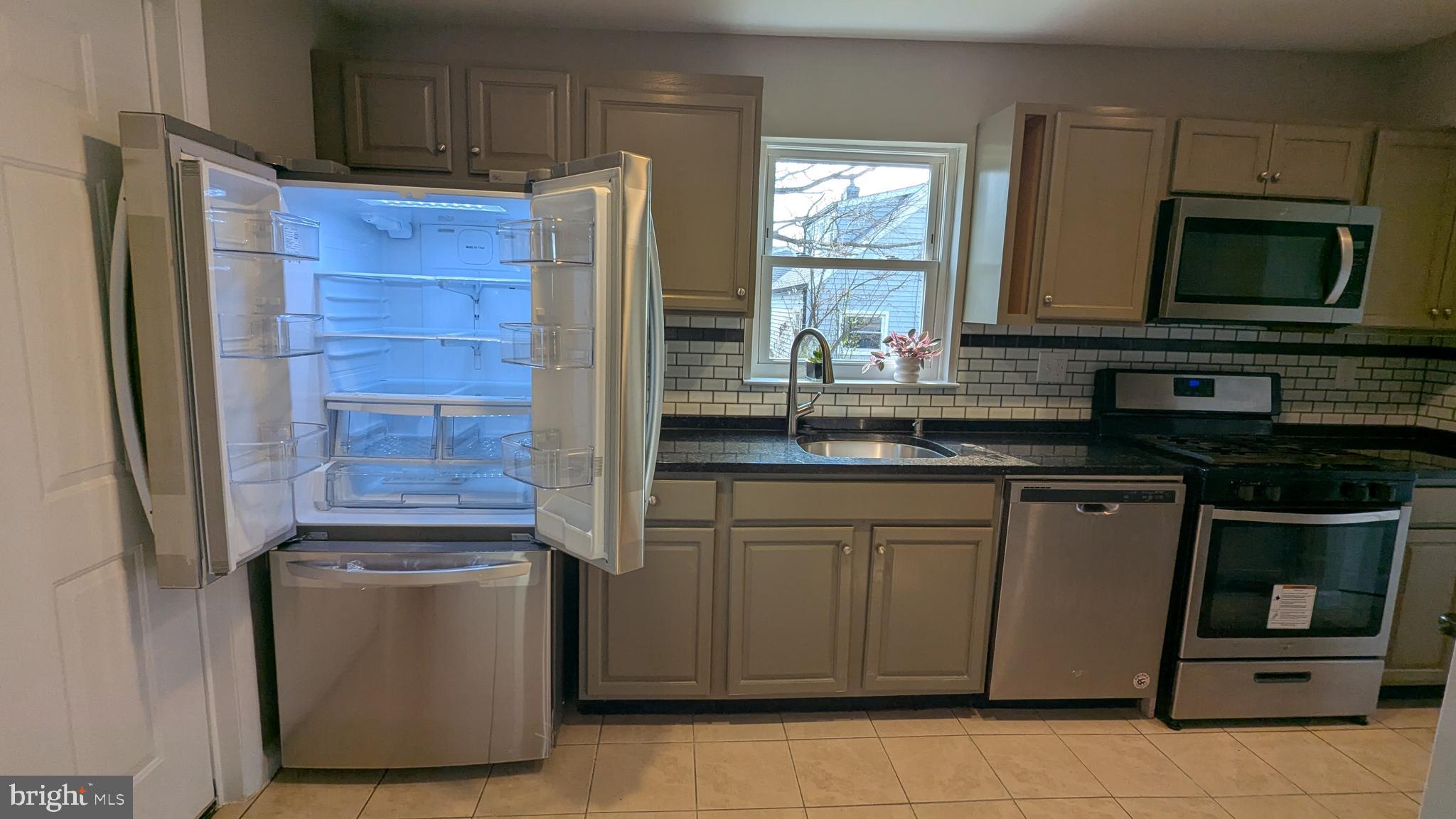 MANASSAS PARK - Residential