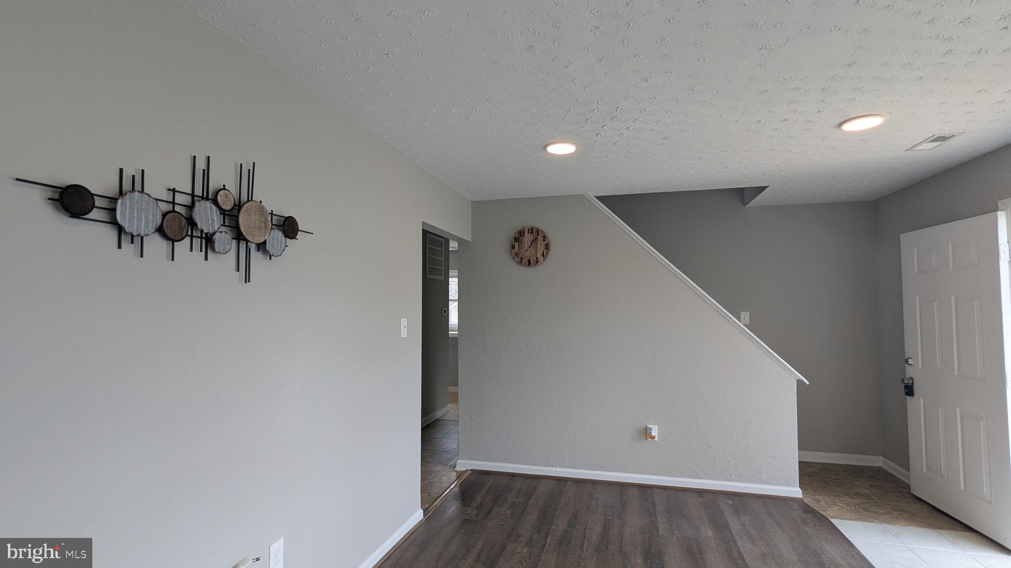 MANASSAS PARK - Residential